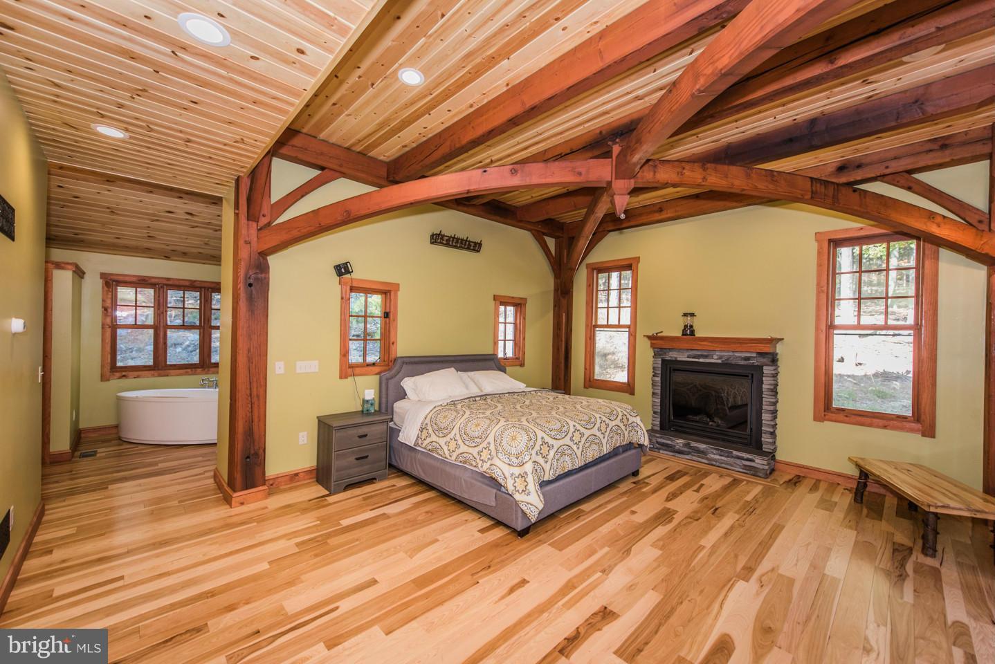 ROCK GAP SPRINGS - Residential