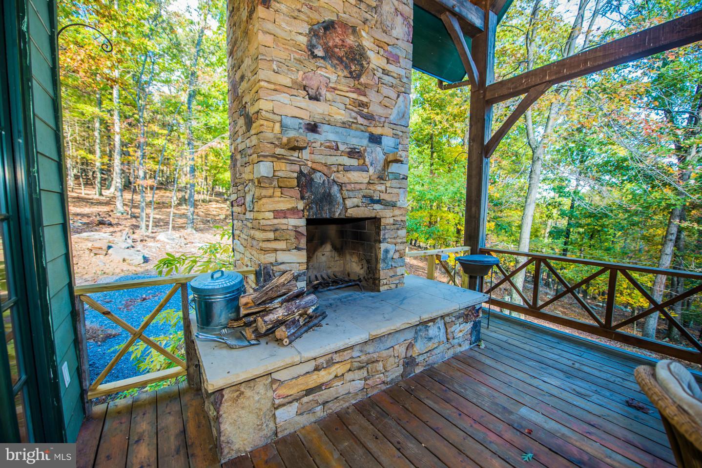 ROCK GAP SPRINGS - Residential