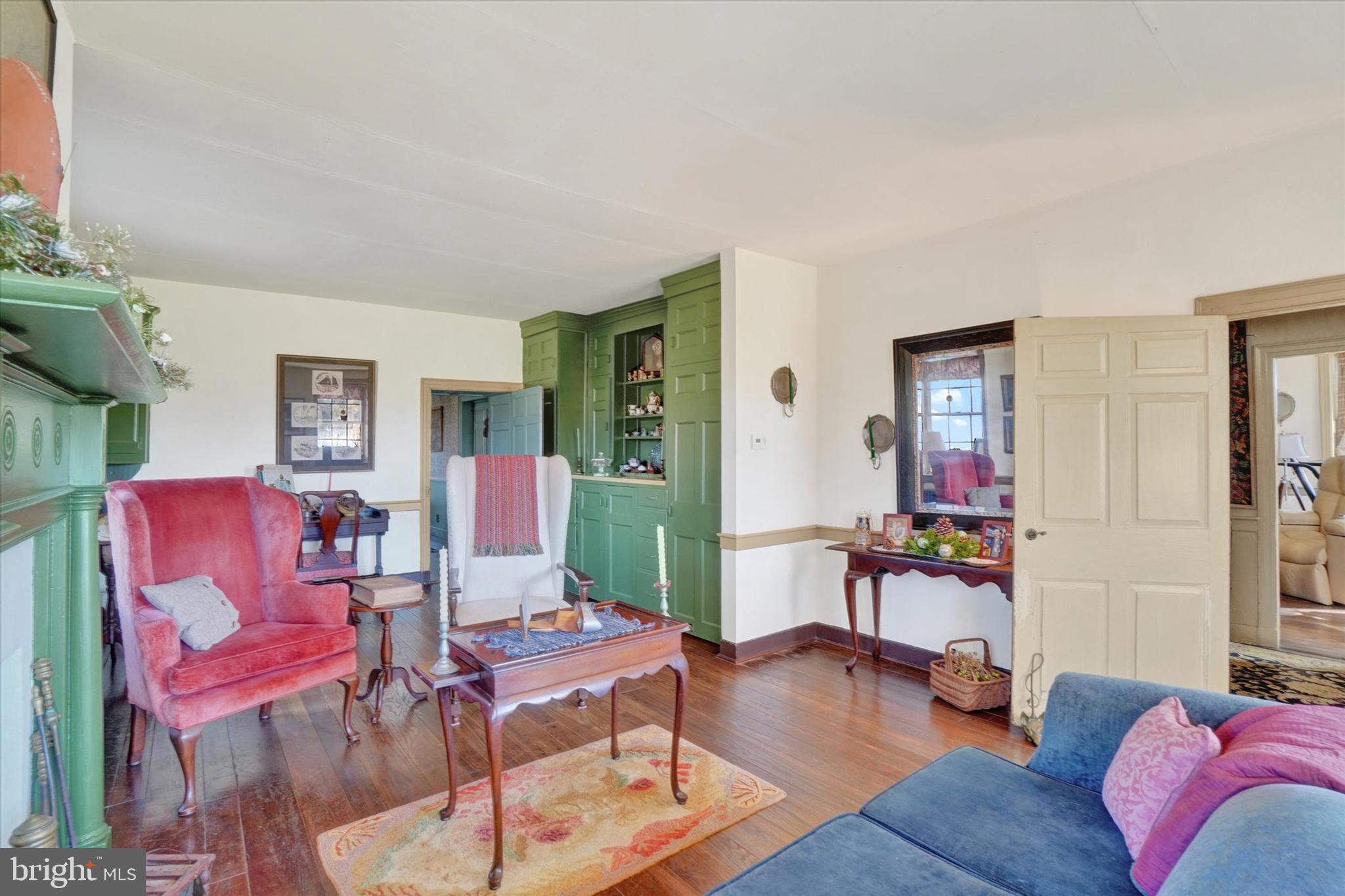 BRITTANY II - Residential