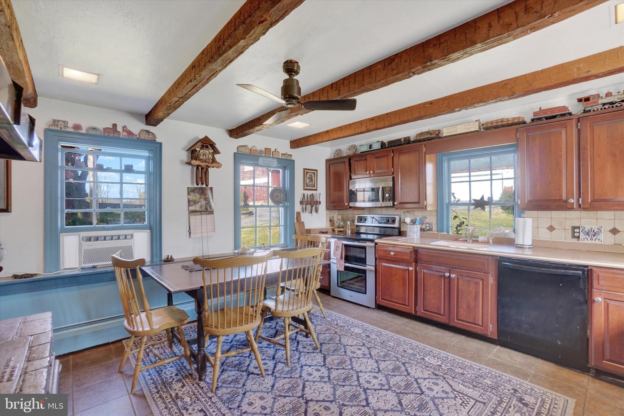 BRITTANY II - Residential