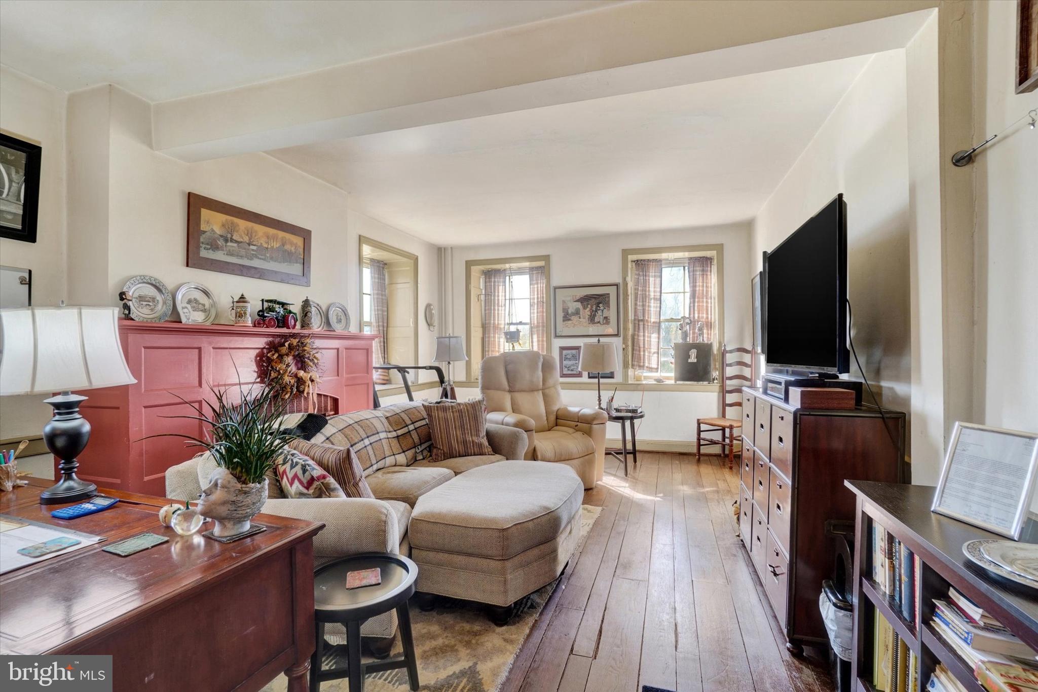 BRITTANY II - Residential