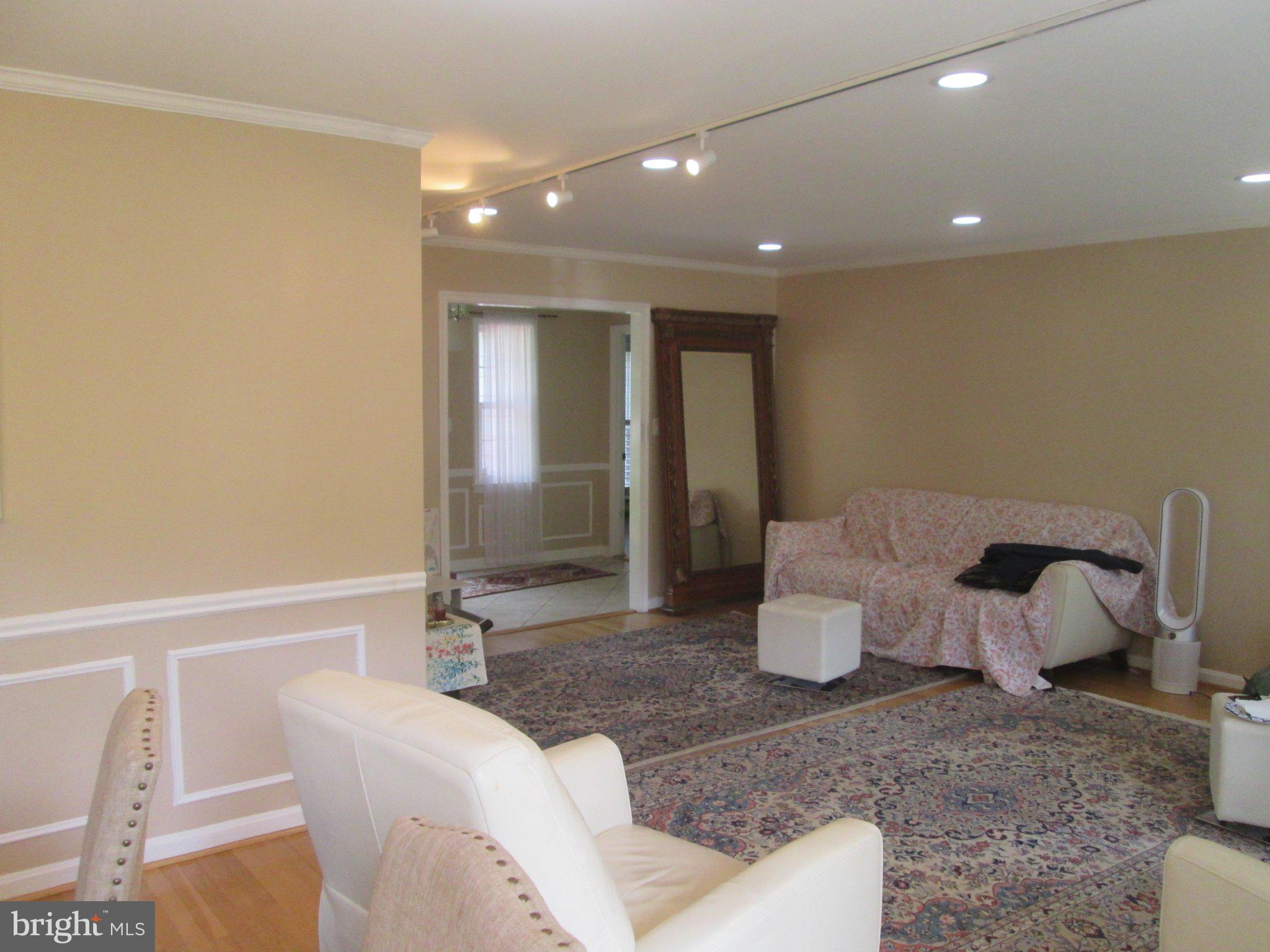 LAKE NORMANDY ESTATES - Residential