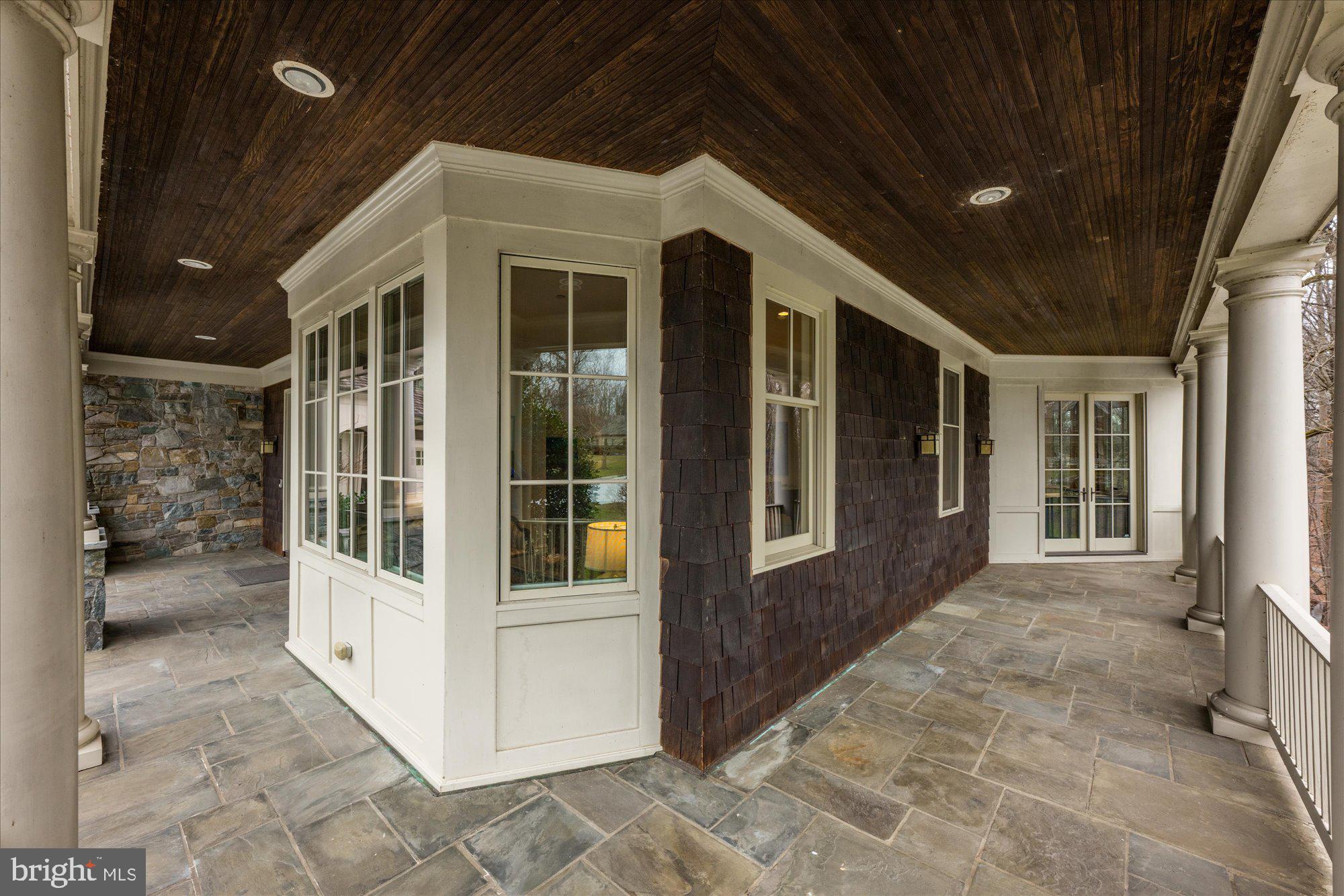 MERRY GO ROUND FARM - Residential