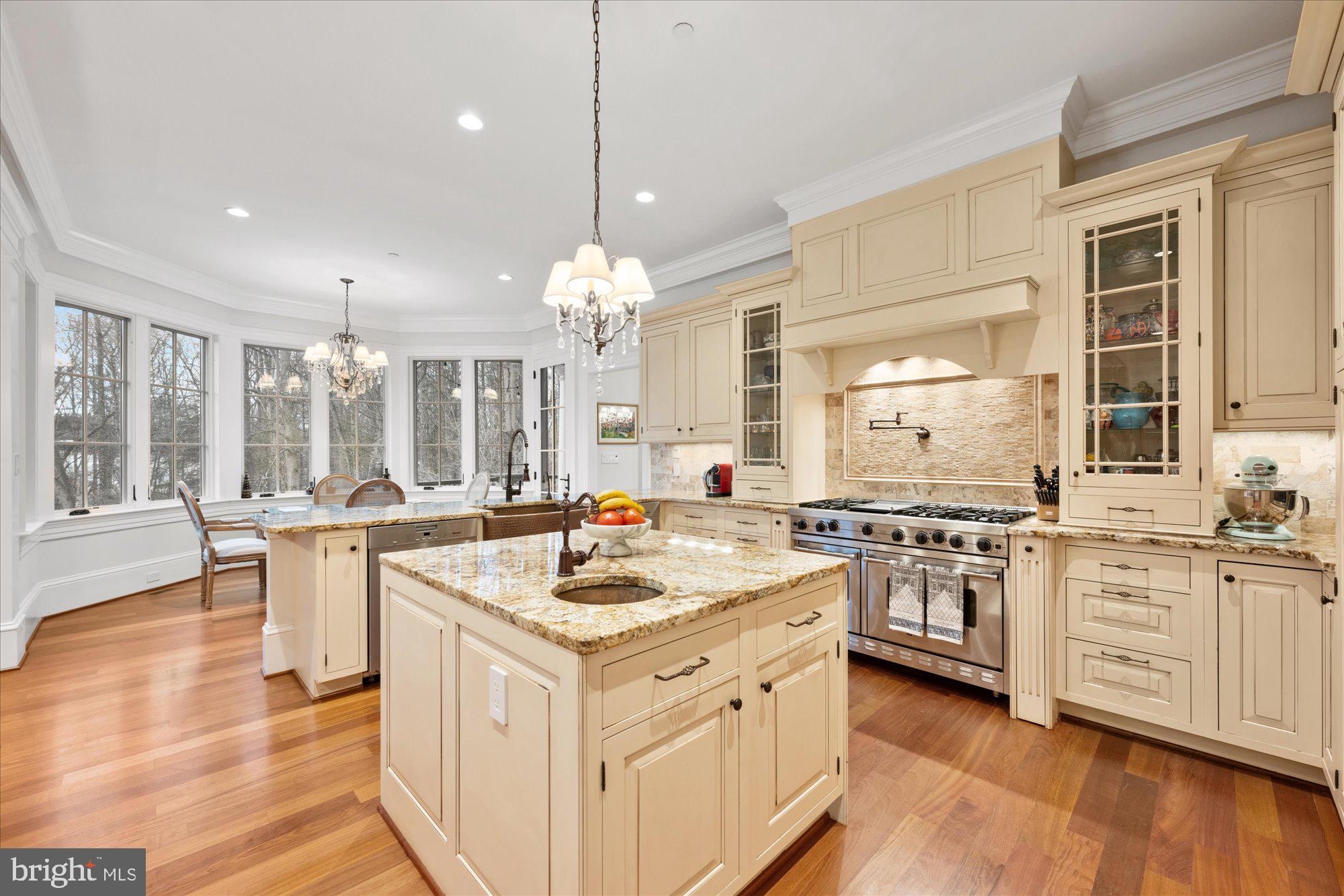 MERRY GO ROUND FARM - Residential