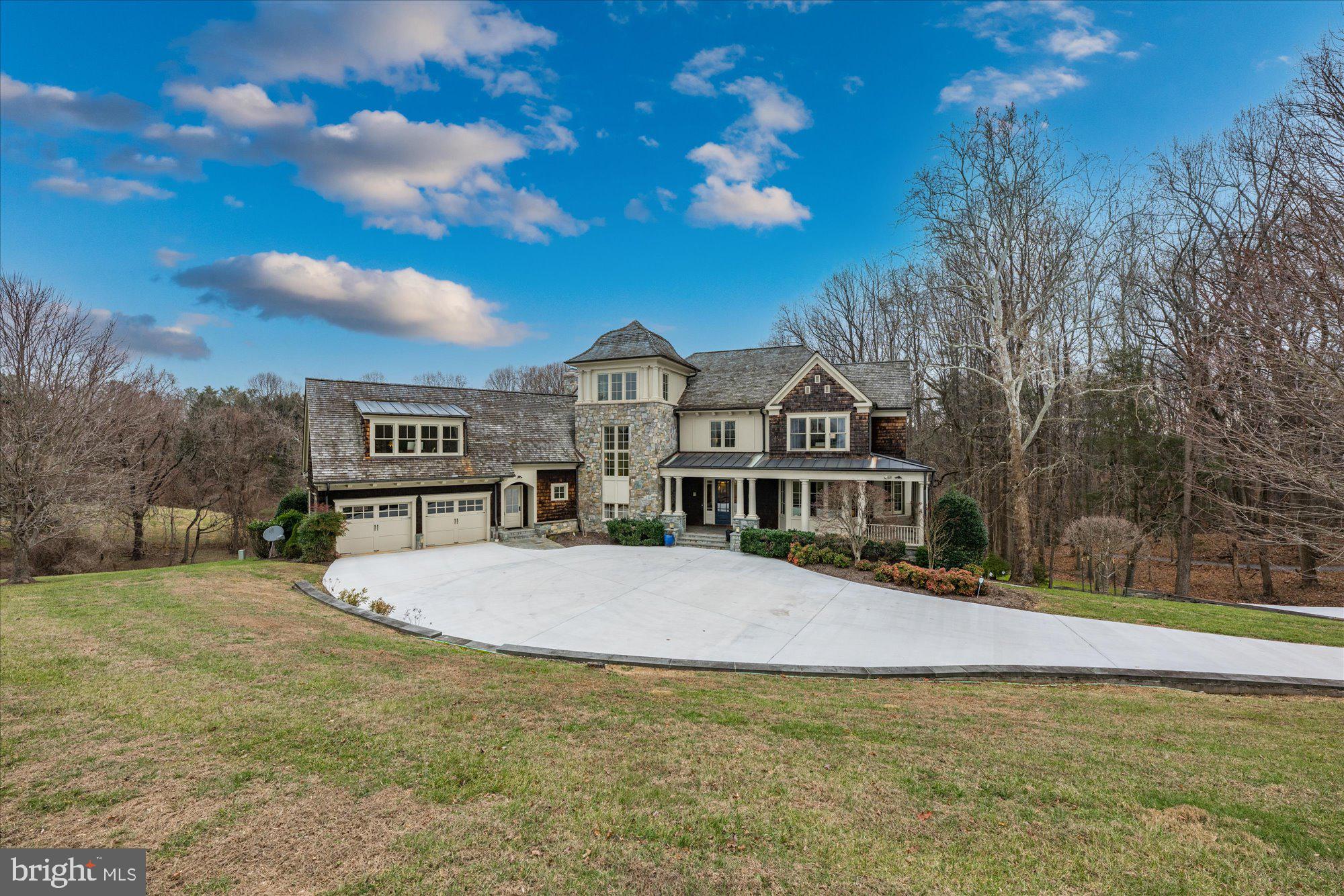 MERRY GO ROUND FARM - Residential