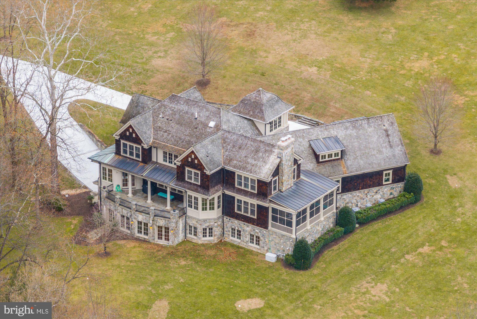 MERRY GO ROUND FARM - Residential