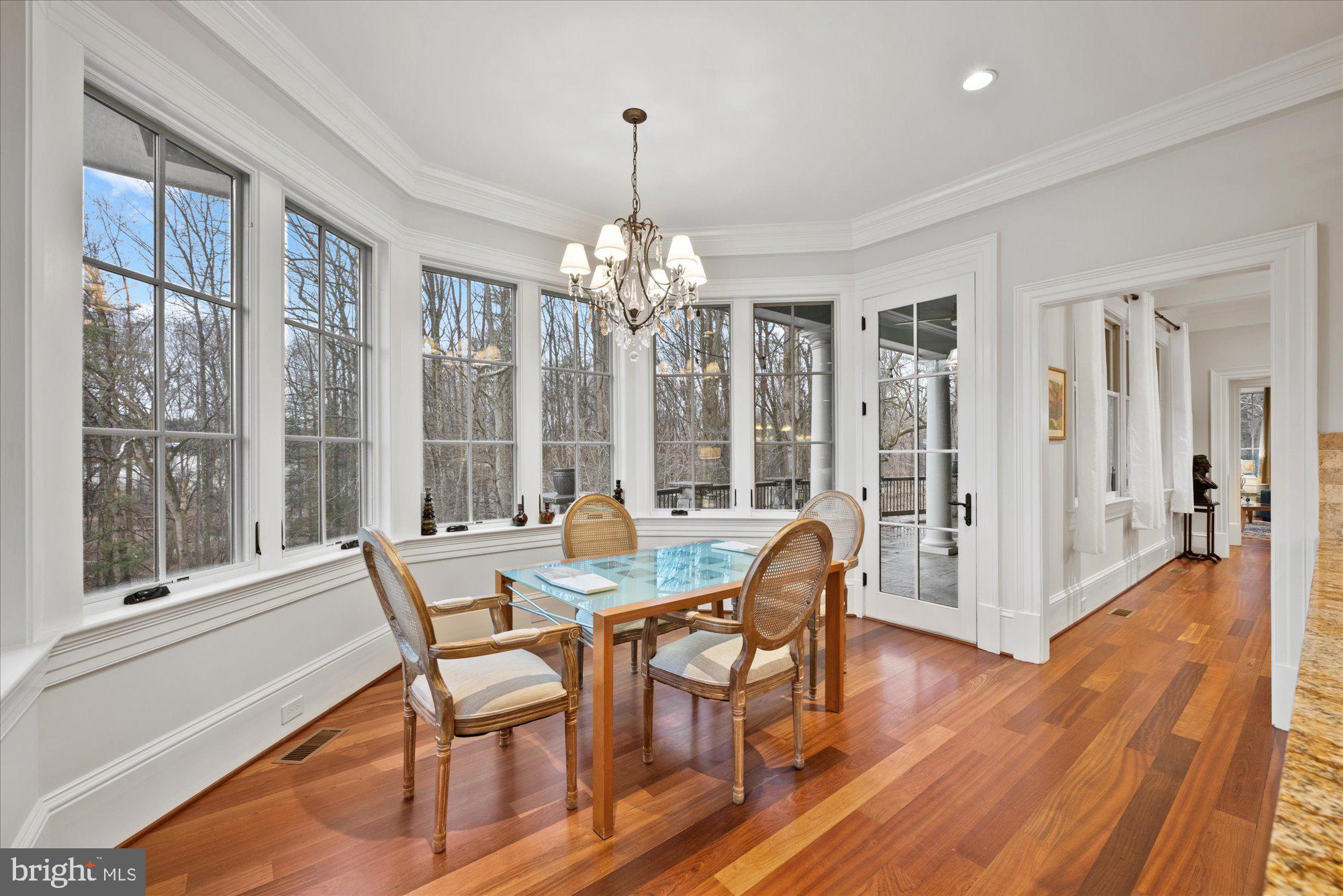 MERRY GO ROUND FARM - Residential