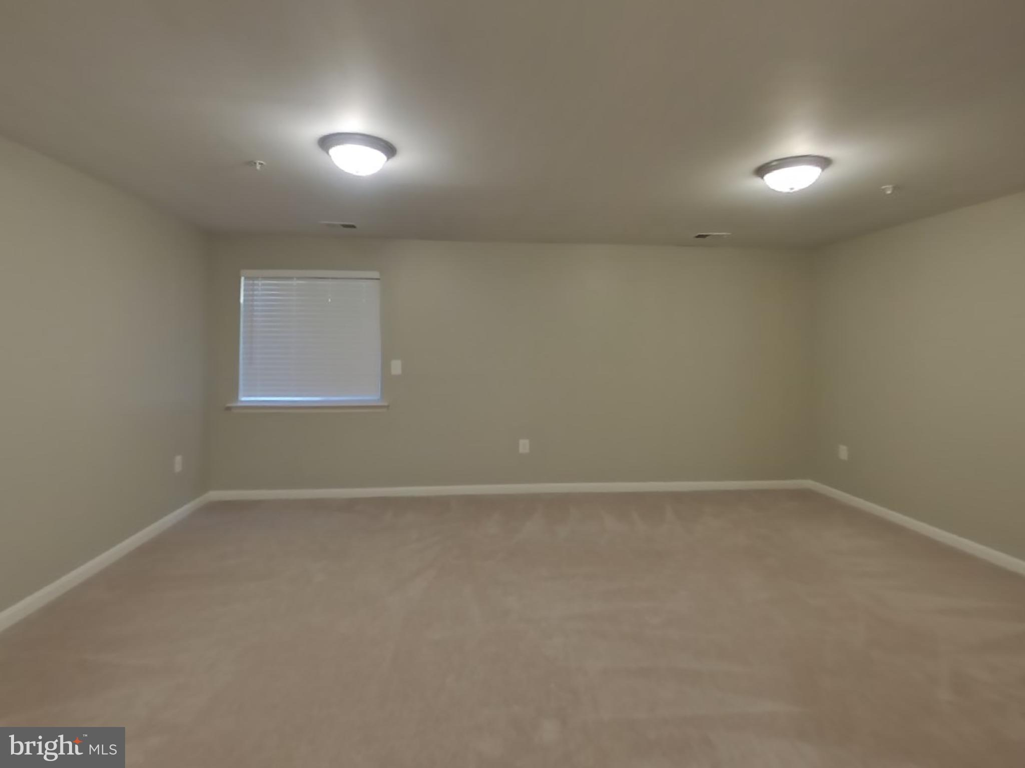 ROCKWELL SUB - Residential Lease