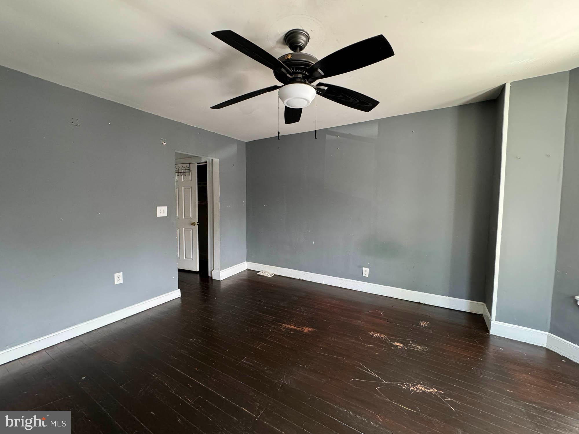 WAVERLY - Residential