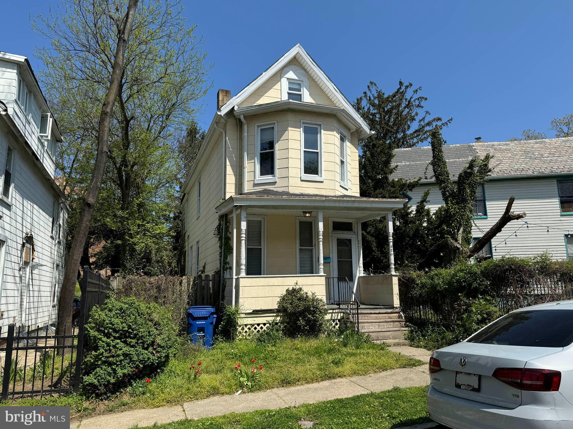 WAVERLY - Residential