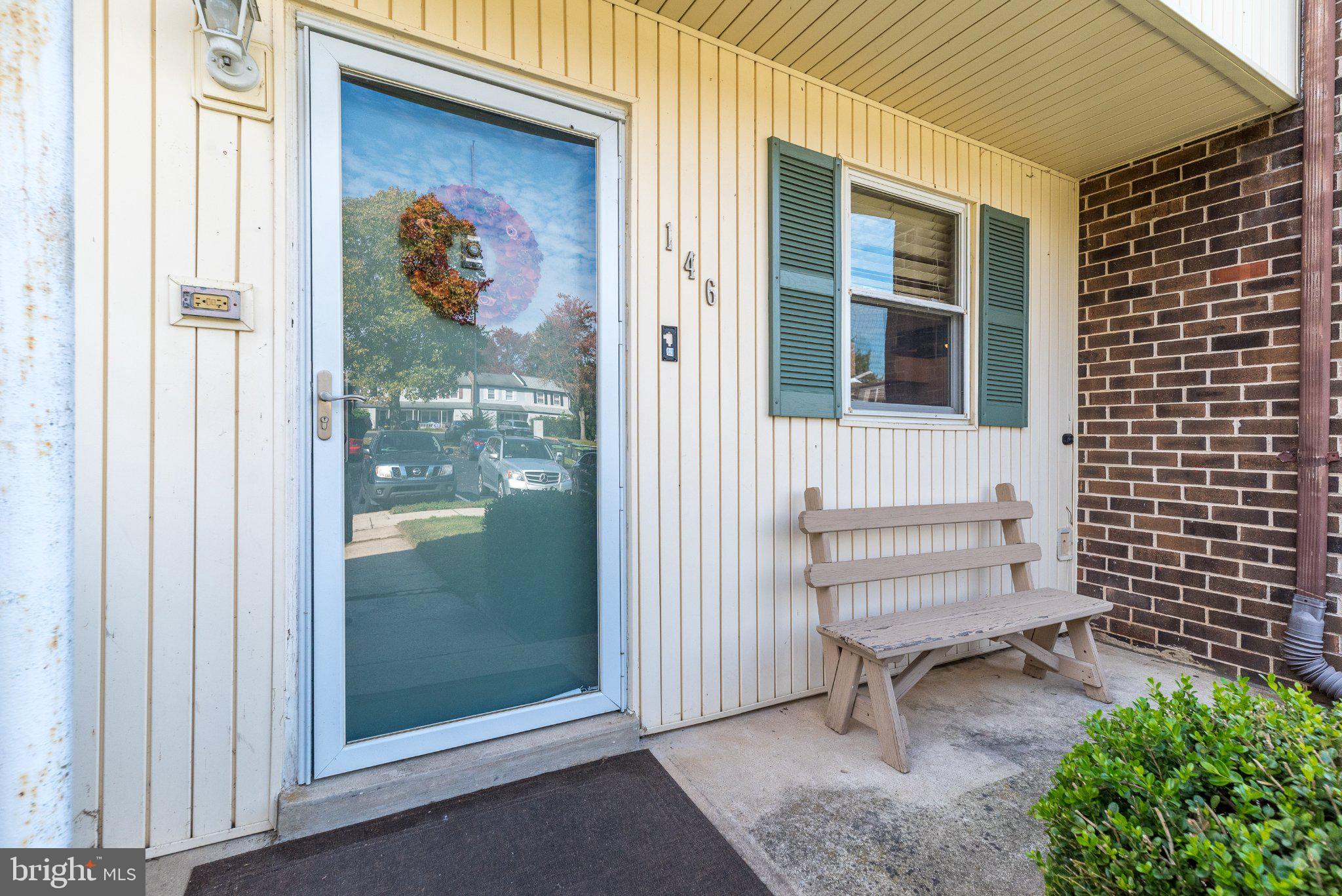 146 ASCOT COURT 31