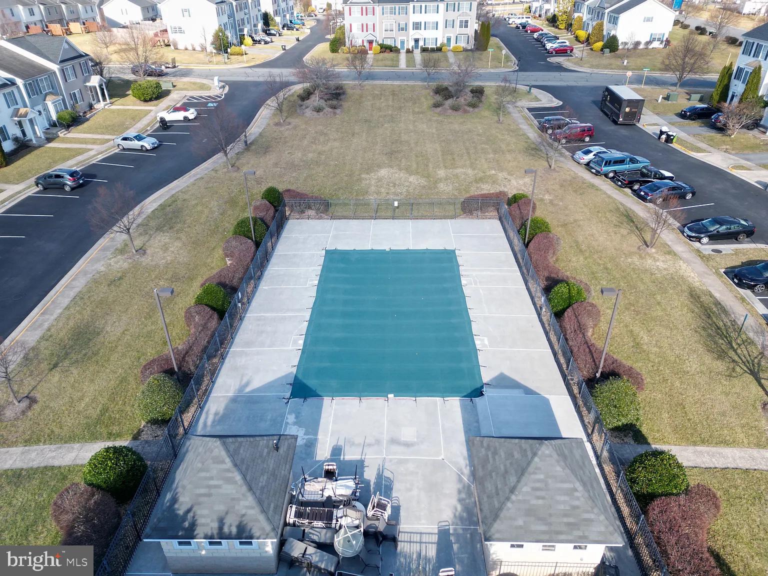 WINDSTONE - Residential Lease