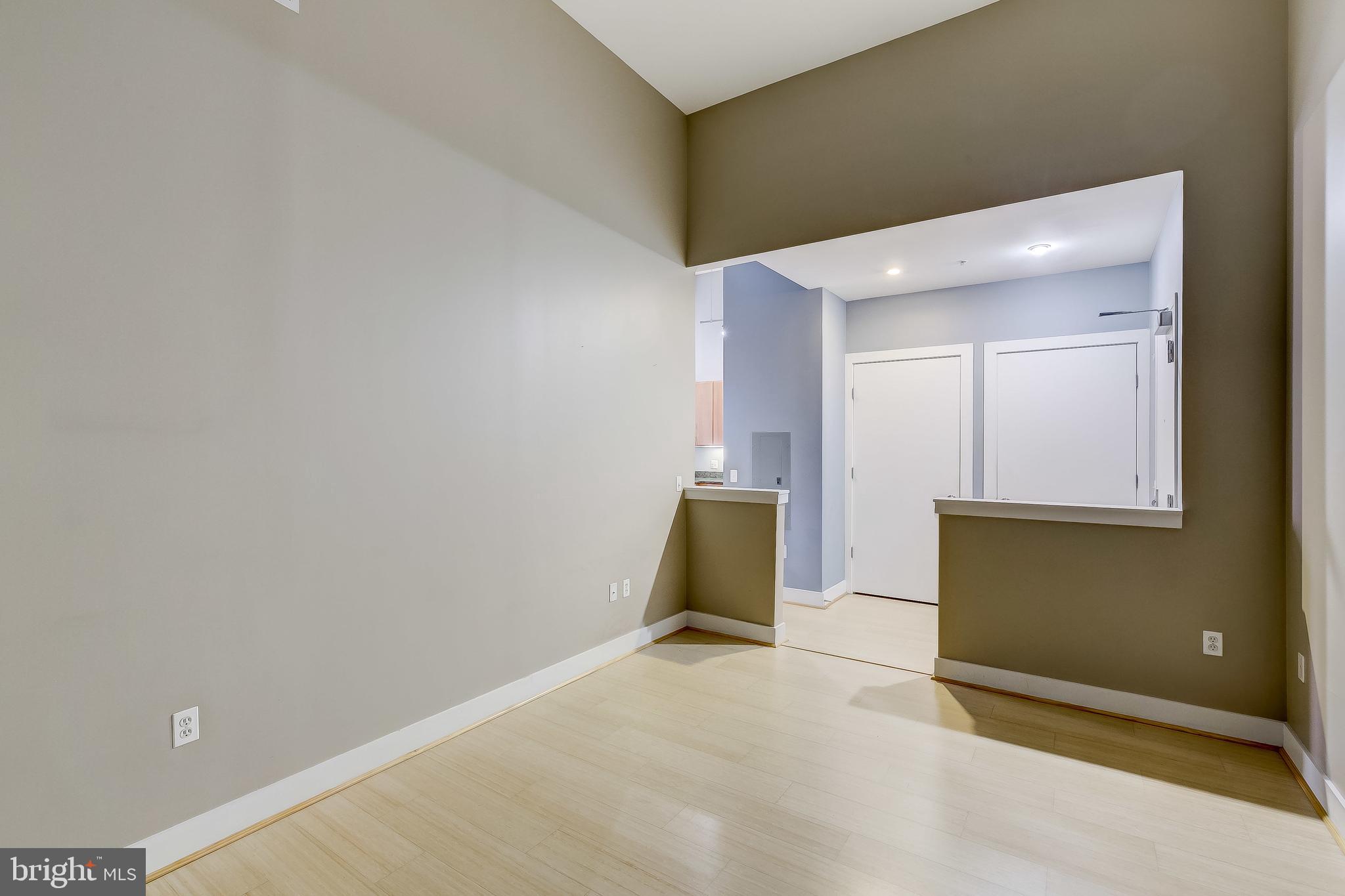 DOWNTOWN - Residential