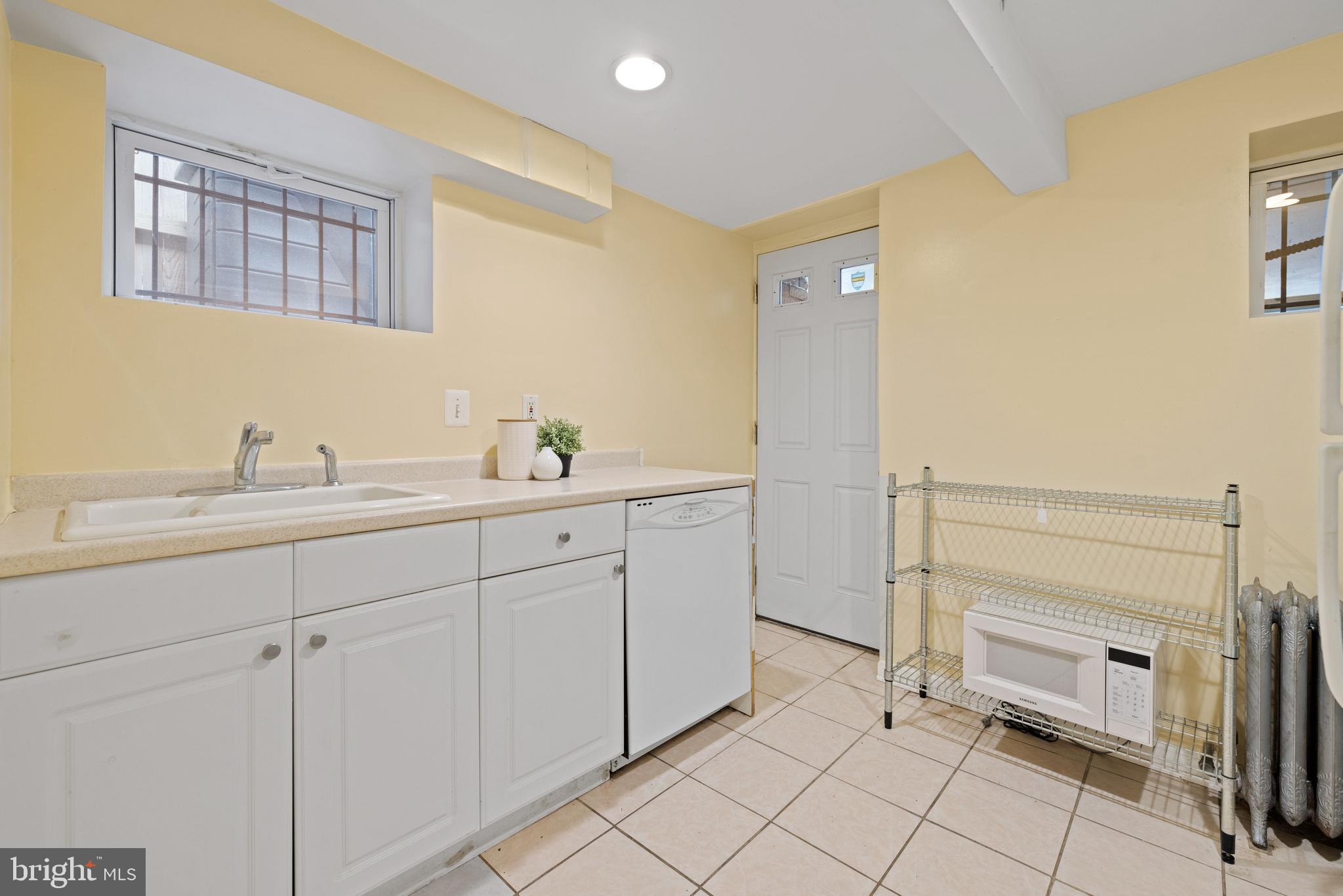 COLUMBIA HEIGHTS - Residential Lease