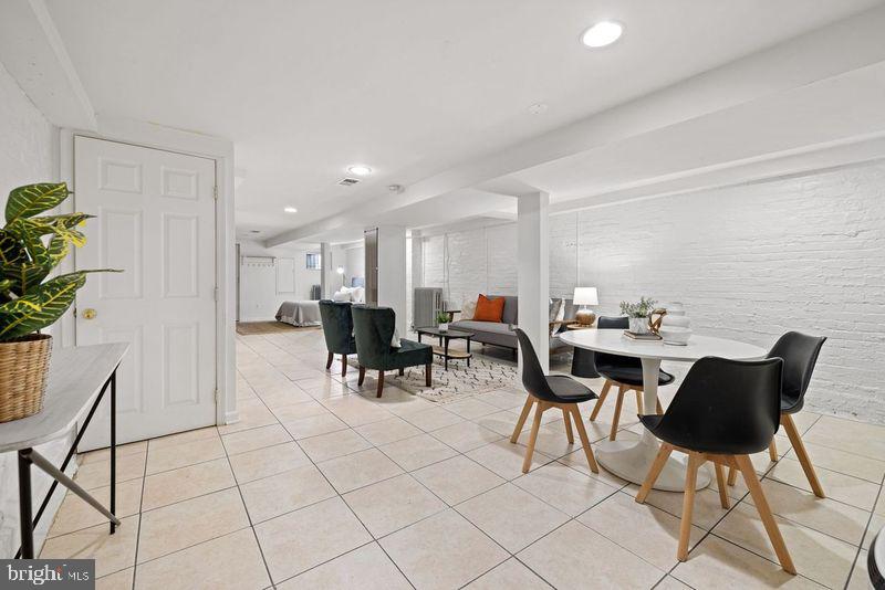 COLUMBIA HEIGHTS - Residential Lease