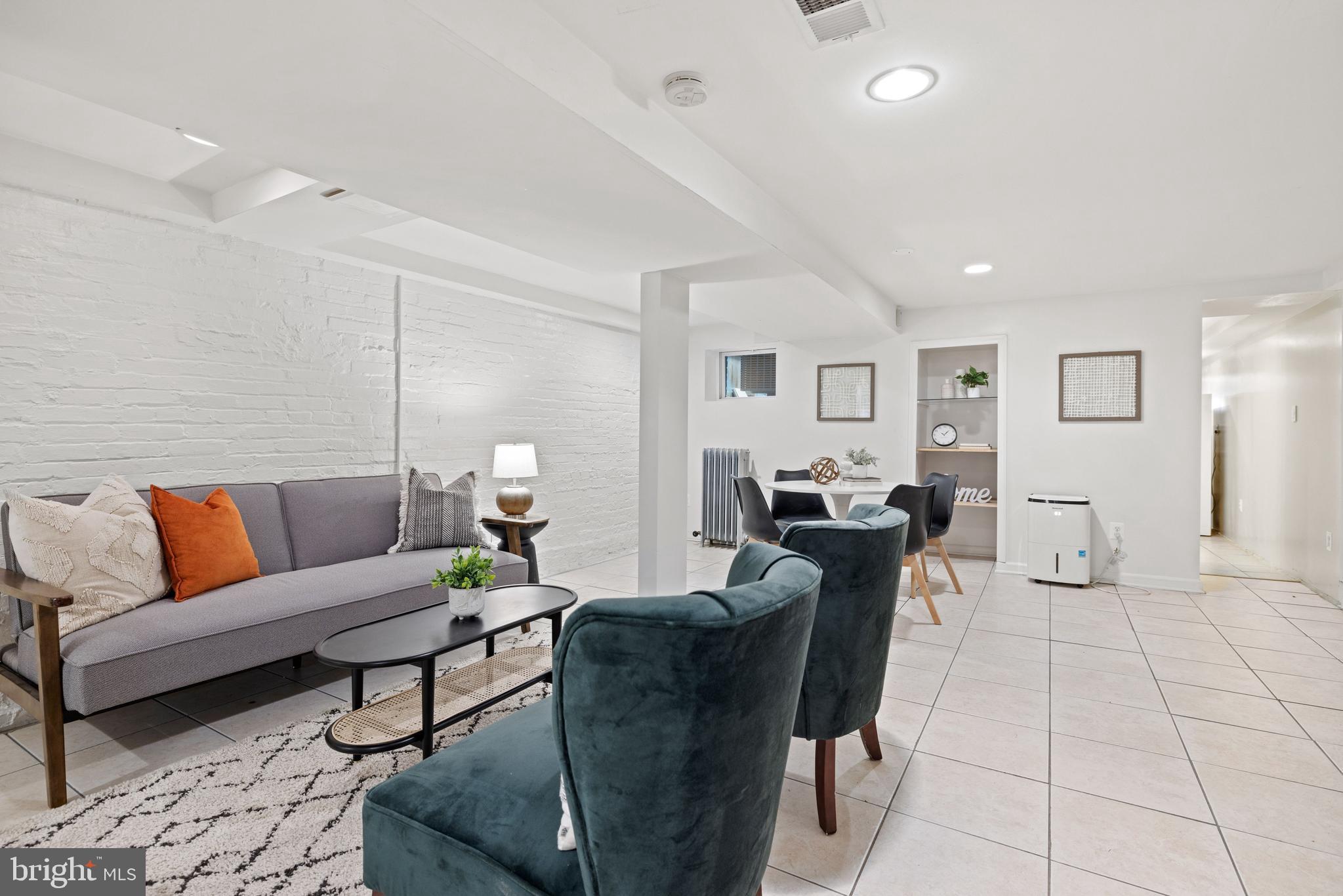 COLUMBIA HEIGHTS - Residential Lease