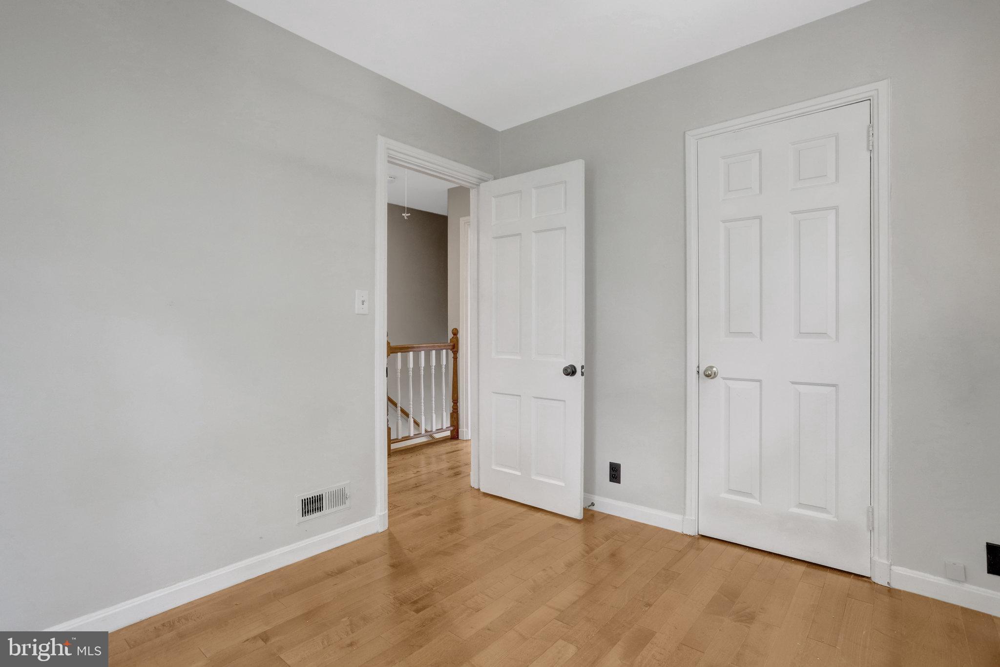 FAIRLINGTON VILLAGE - Residential Lease