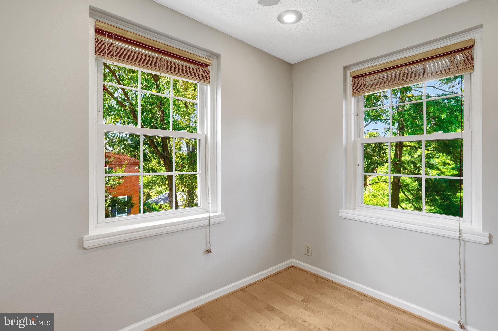 FAIRLINGTON VILLAGE - Residential Lease