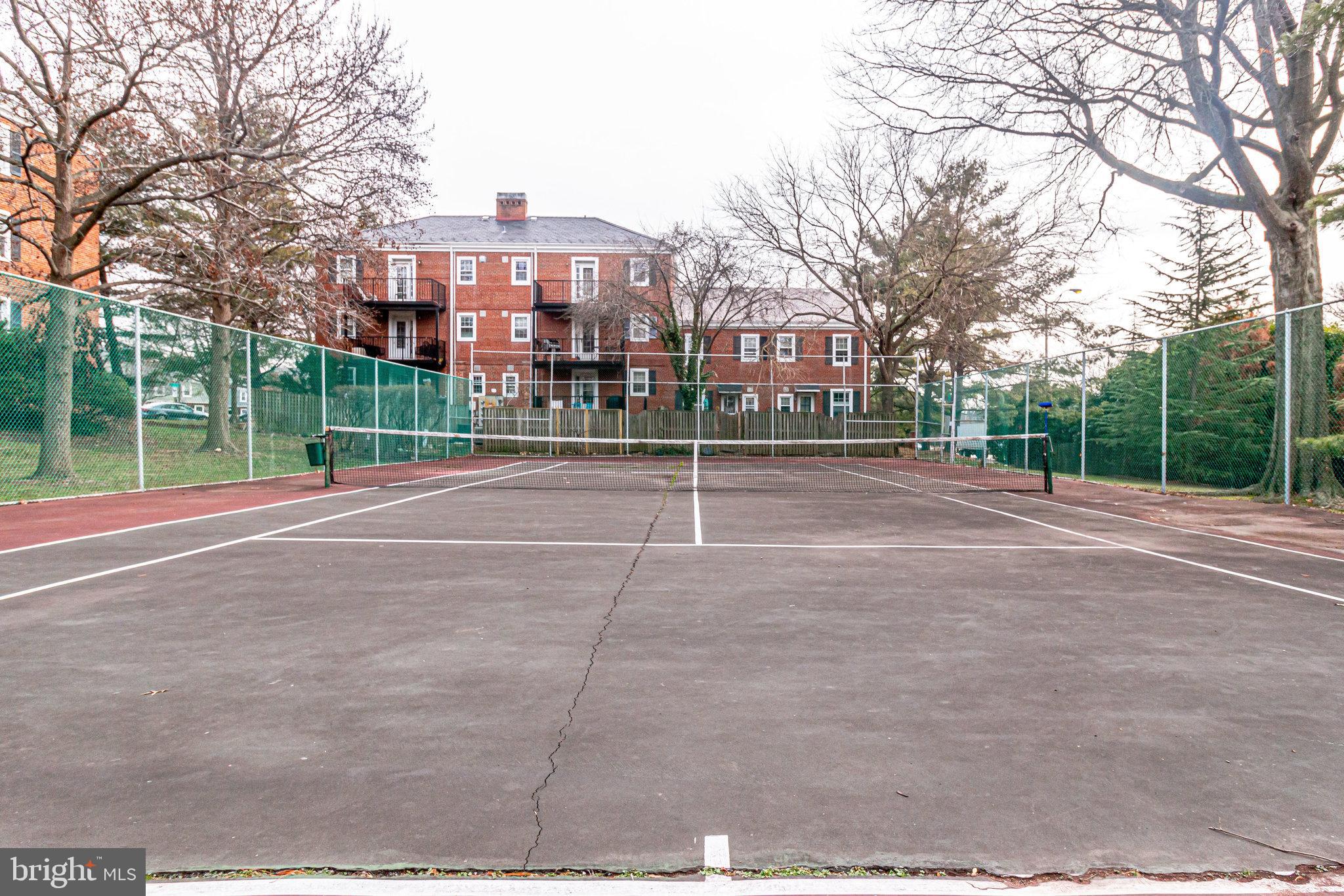 FAIRLINGTON VILLAGE - Residential Lease