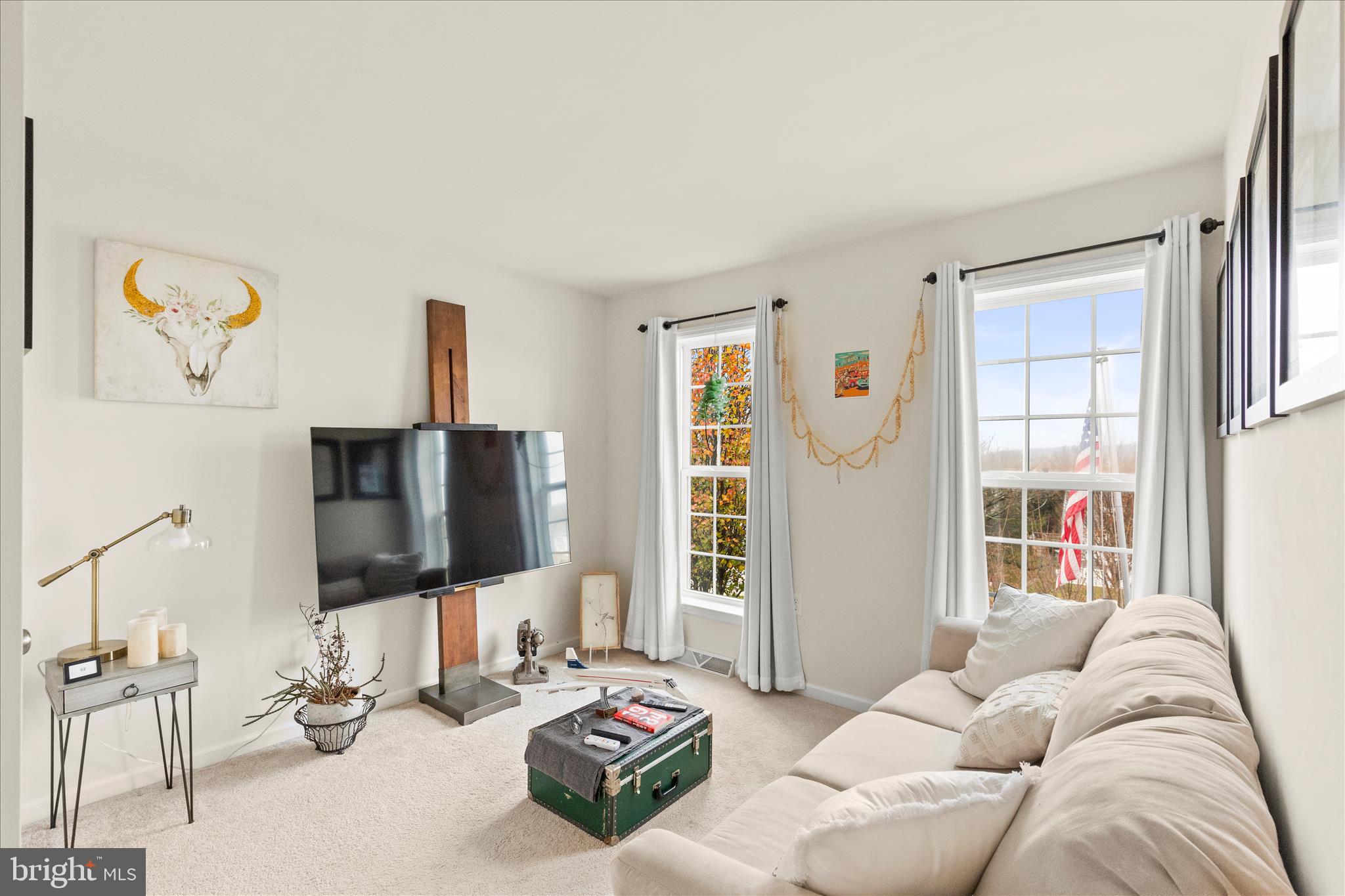 WINDSOR MEADOWS - Residential