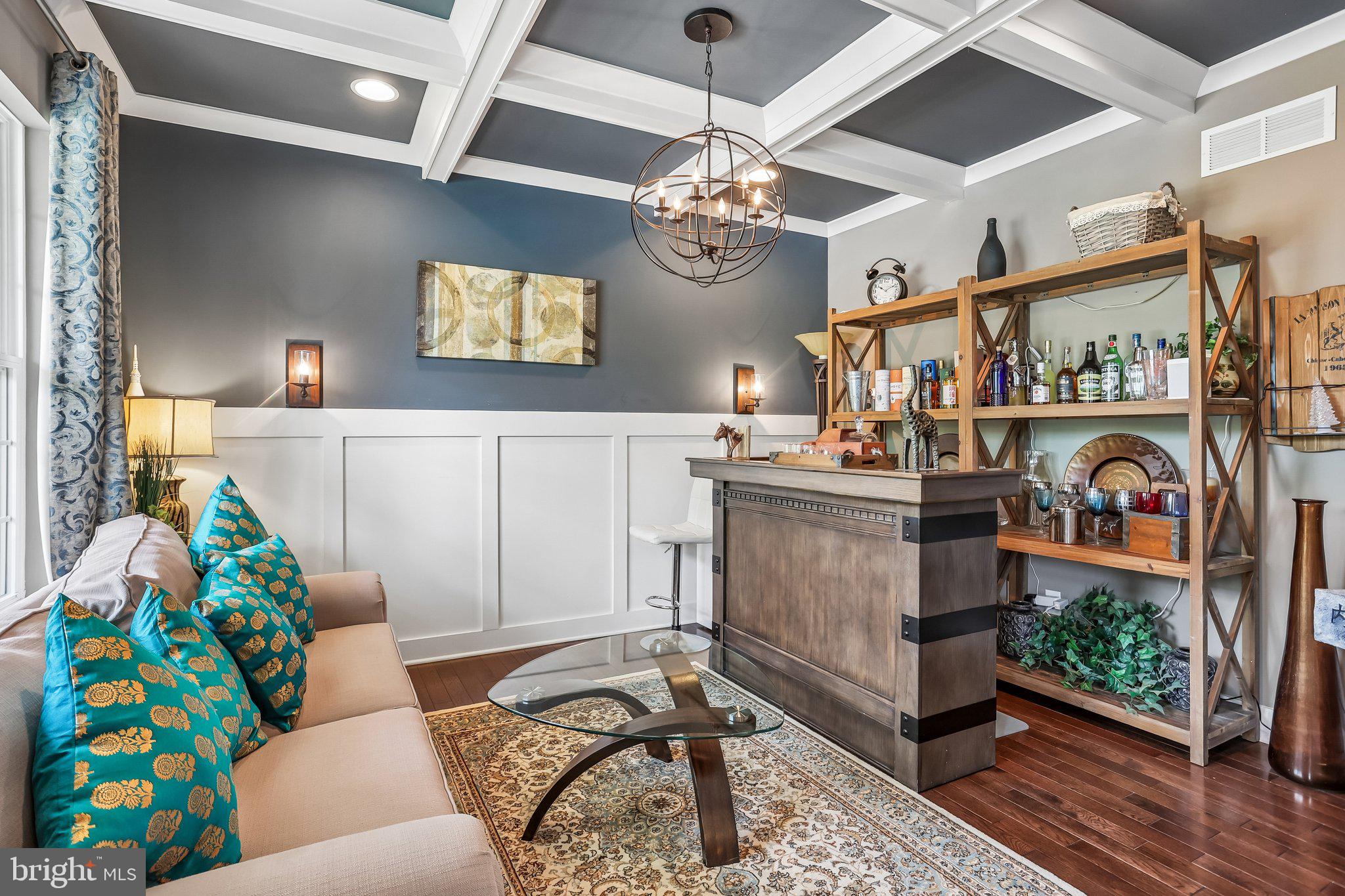 1012 WOODRUFF ROAD
