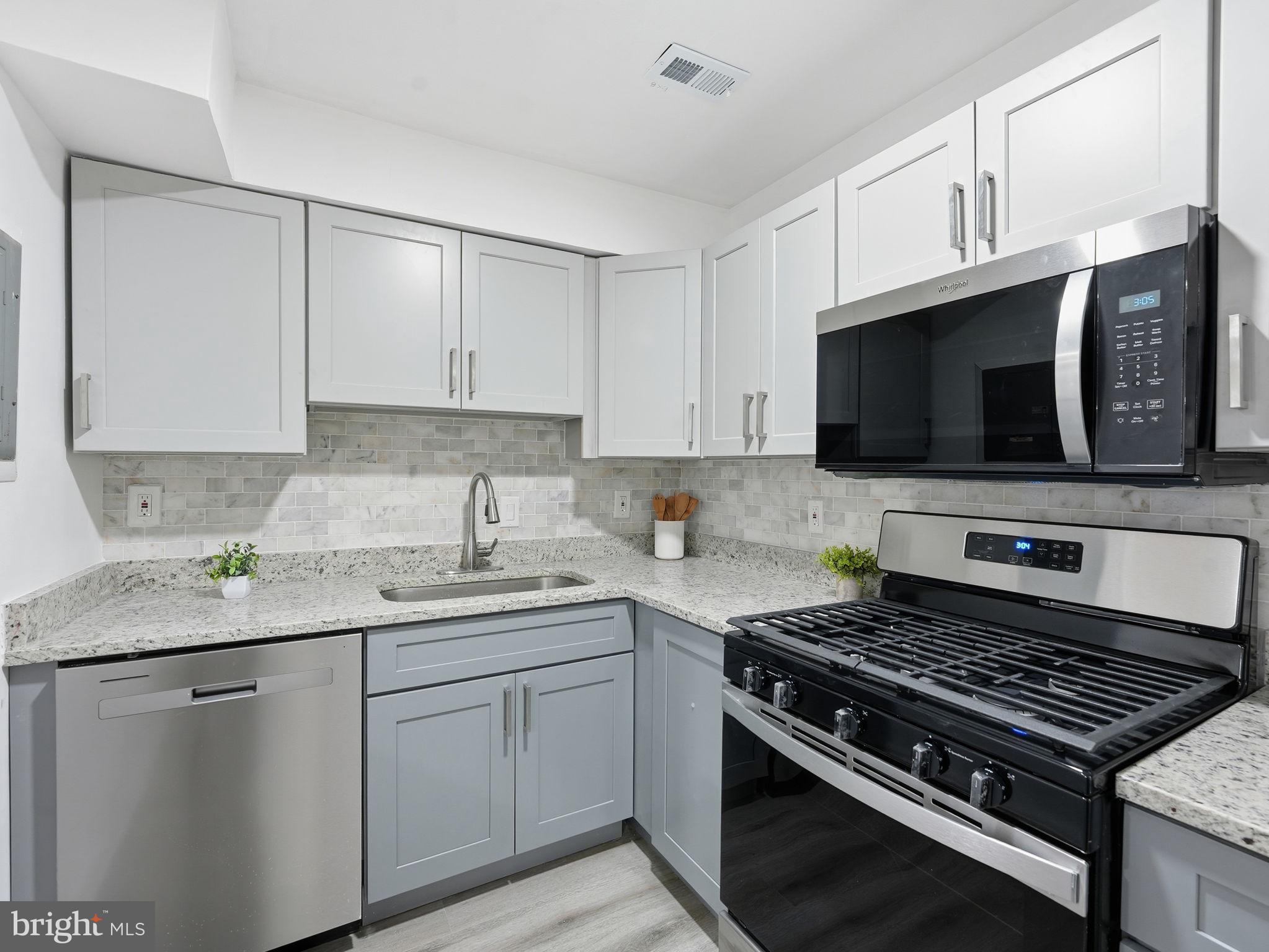 STONEGATE - Residential Lease