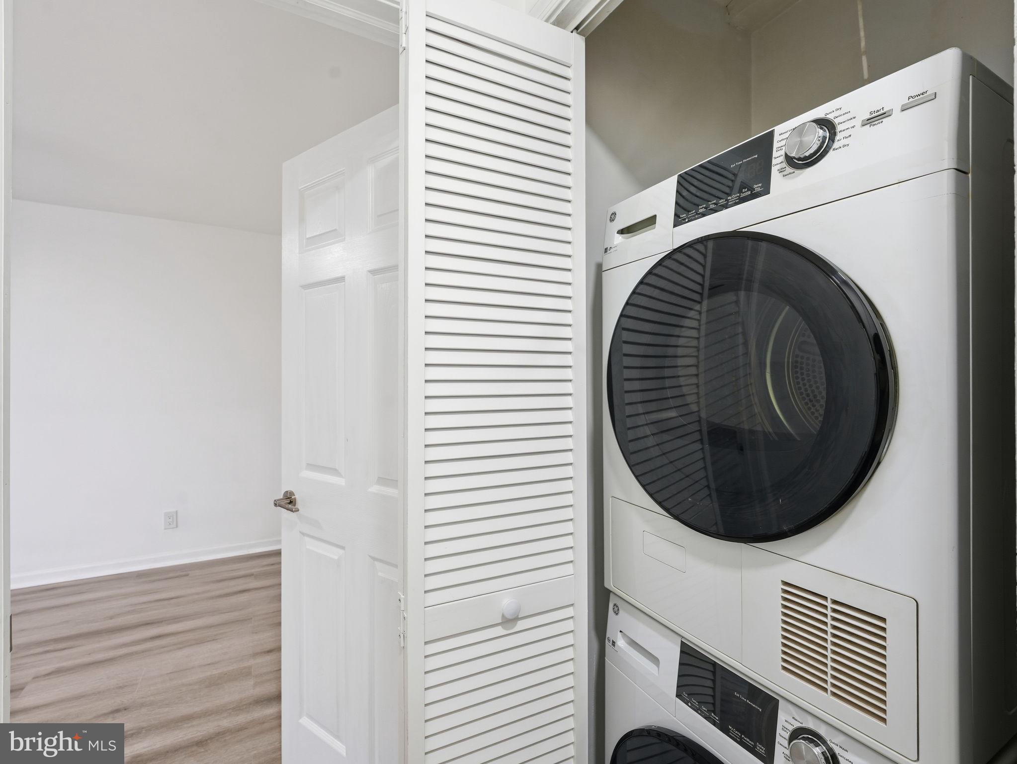 STONEGATE - Residential Lease