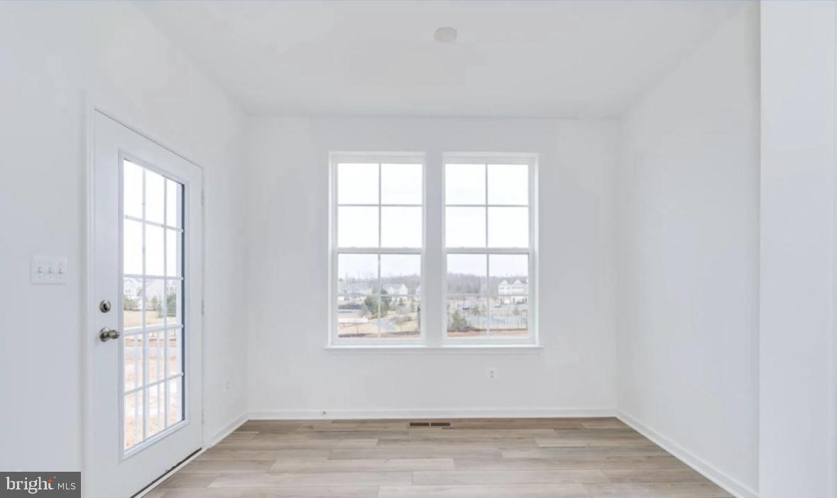 MARTINSBURG STATION - Residential Lease