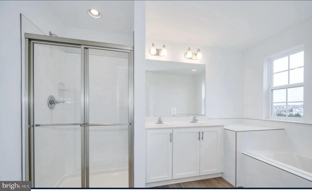 MARTINSBURG STATION - Residential Lease