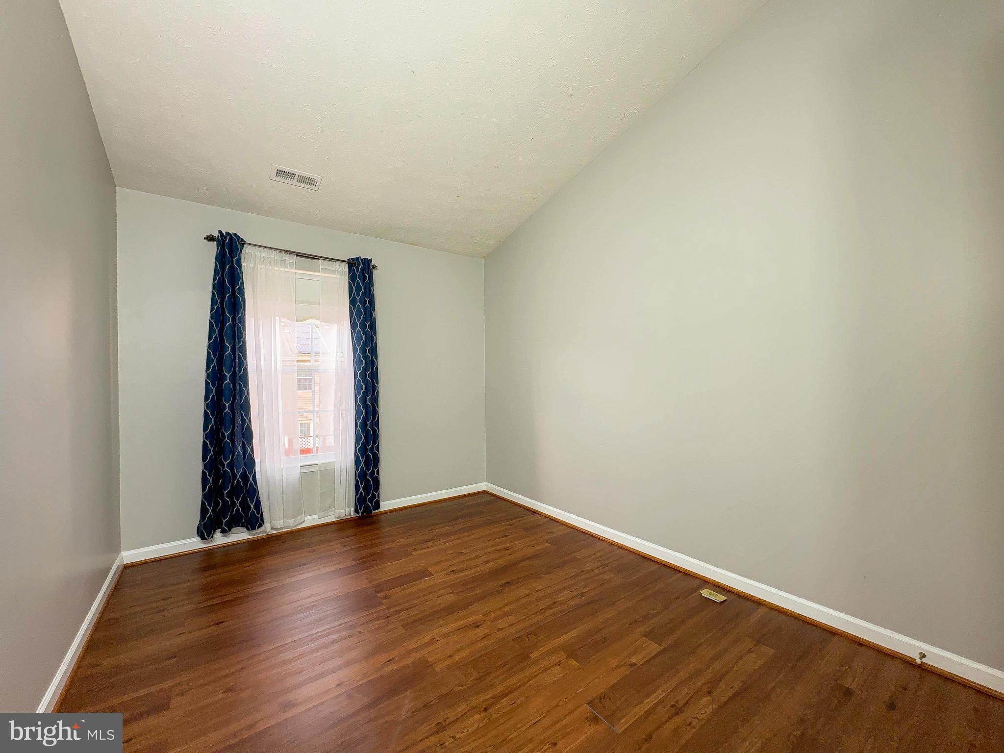 MIRAMAR LANDING - Residential Lease