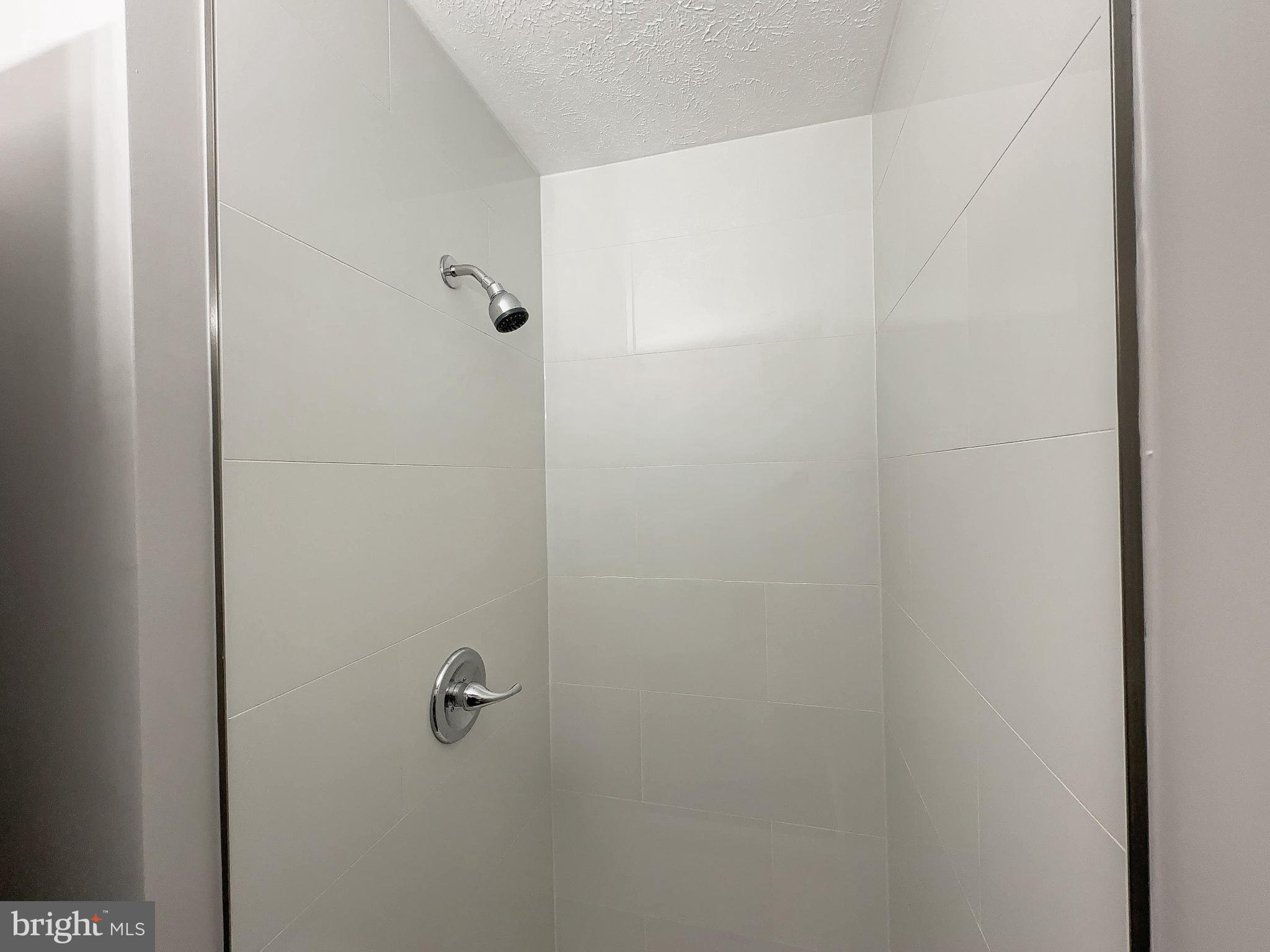 MIRAMAR LANDING - Residential Lease