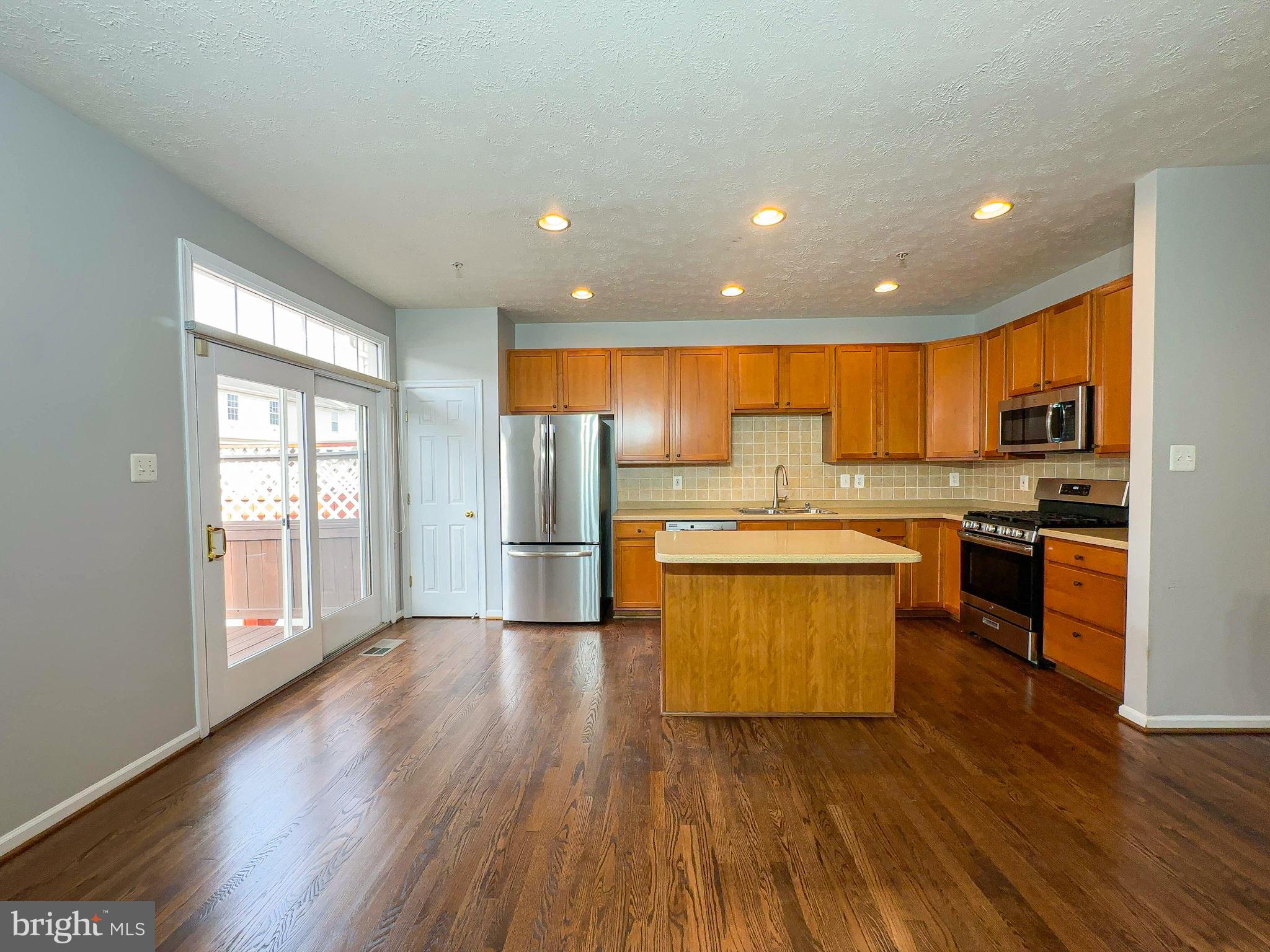 MIRAMAR LANDING - Residential Lease