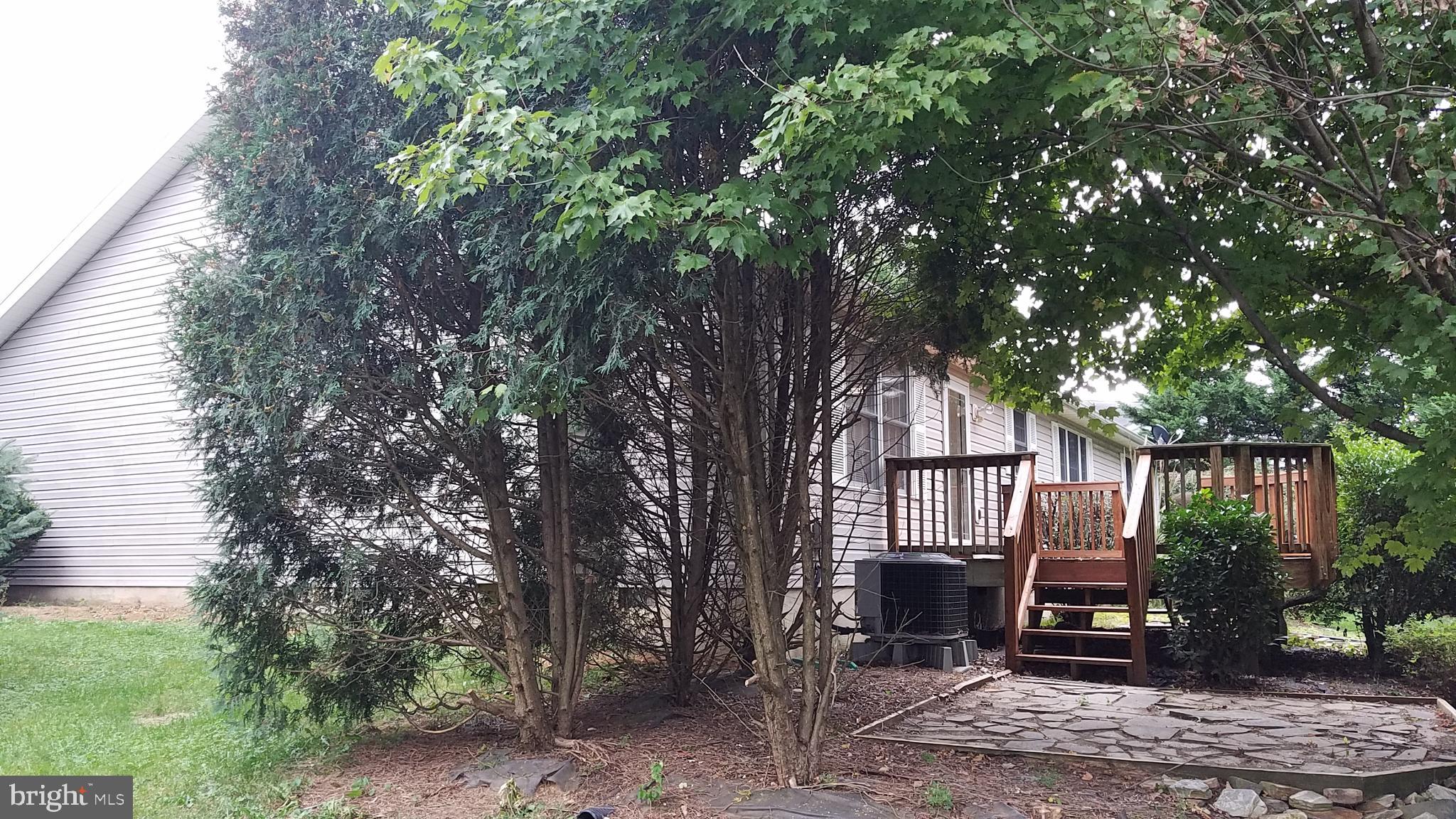 SPRING MILLS - Residential Lease