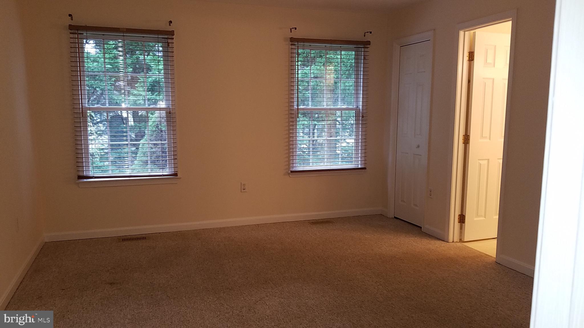 SPRING MILLS - Residential Lease