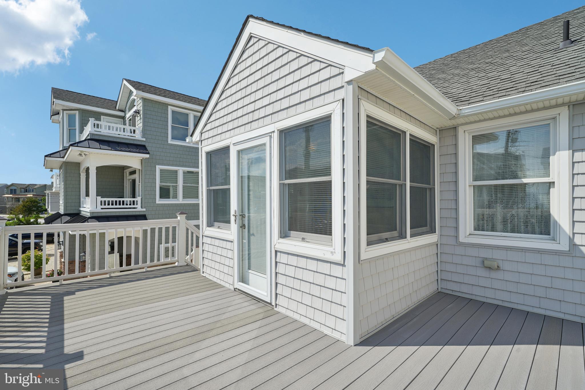 255 W 27TH STREET