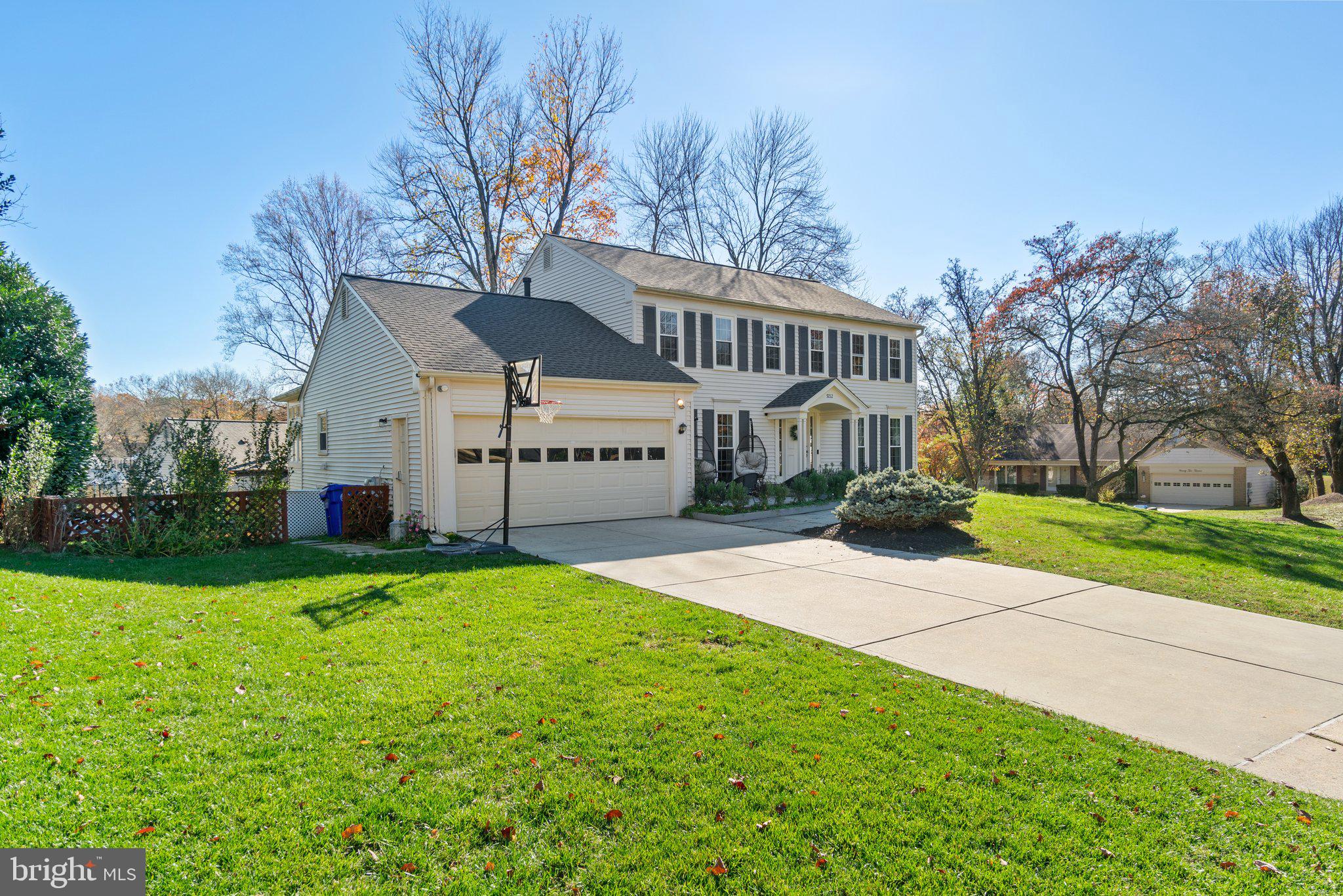 POTOMAC COMMONS - Residential