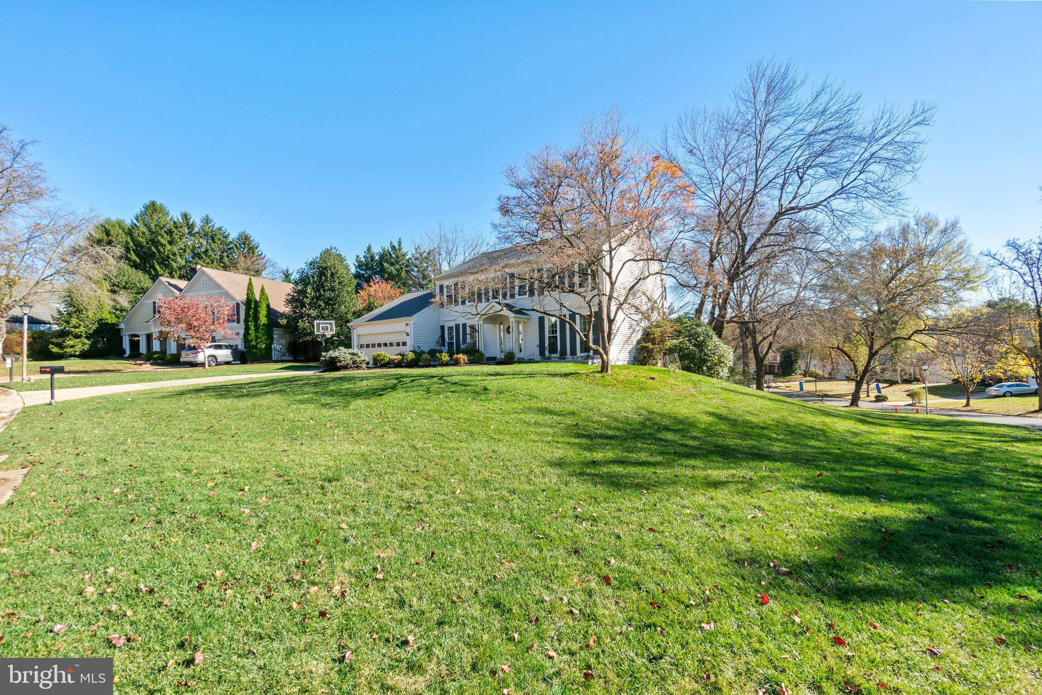 POTOMAC COMMONS - Residential