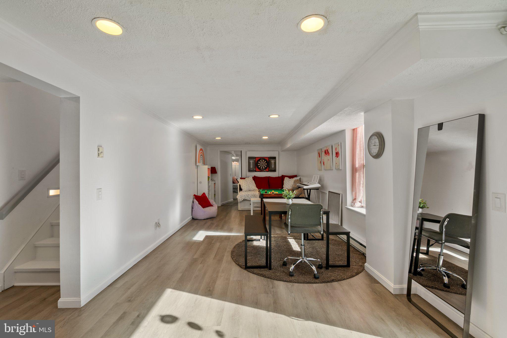 POTOMAC COMMONS - Residential