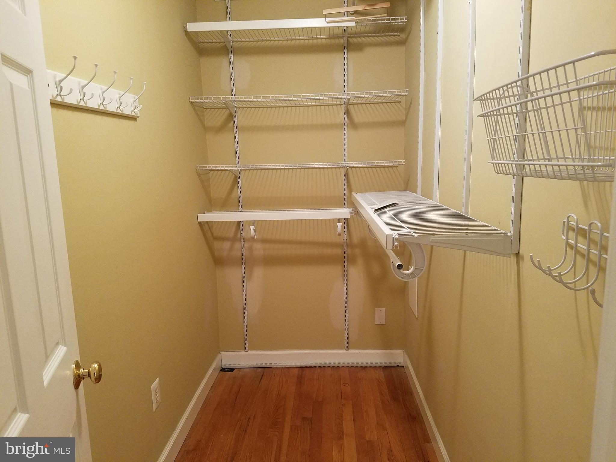 ROSE HILL FARMS - Residential Lease