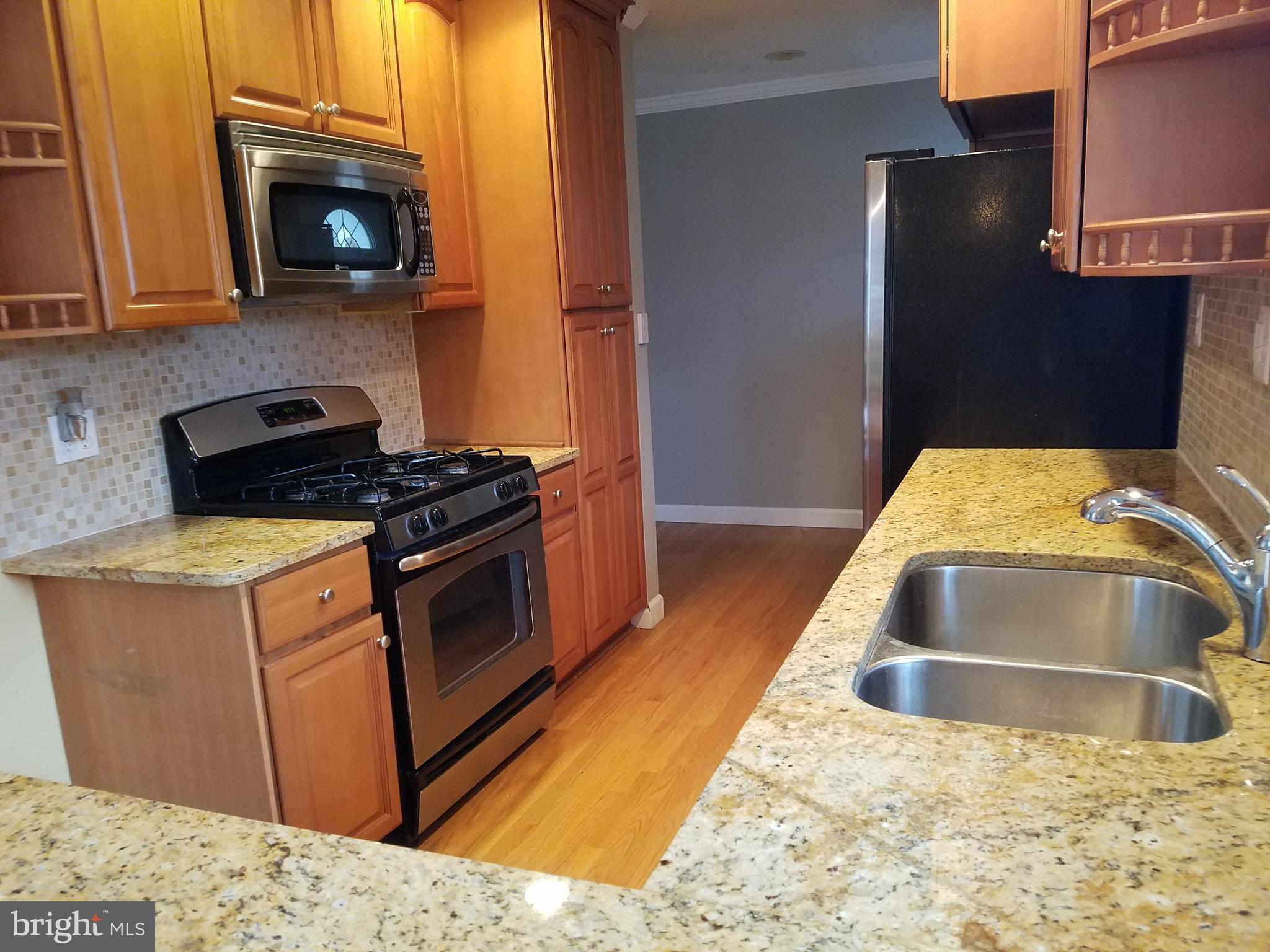 ROSE HILL FARMS - Residential Lease