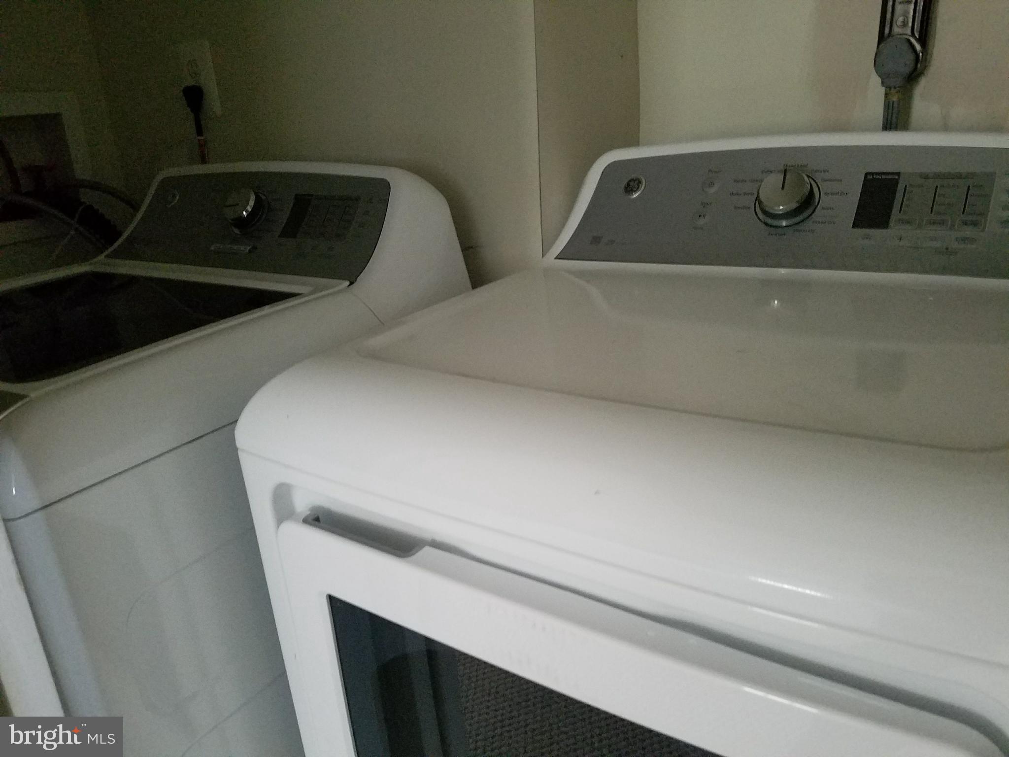 ROSE HILL FARMS - Residential Lease