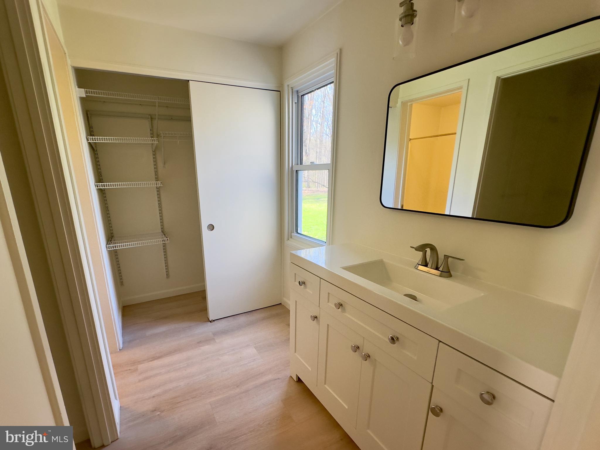 QUINCE ORCHARD KNOLLS - Residential Lease