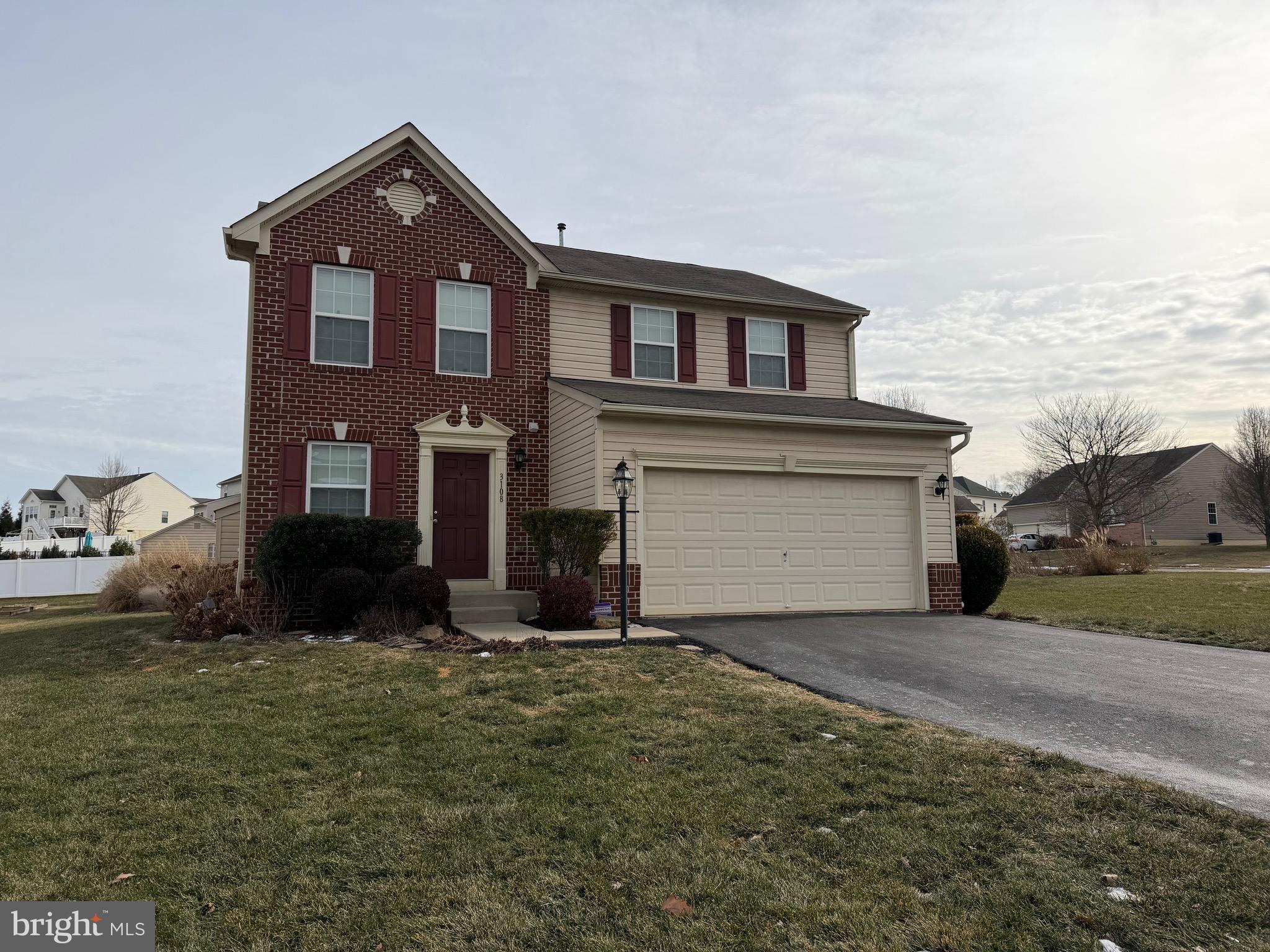 3108 KING RICHARDS COURT S