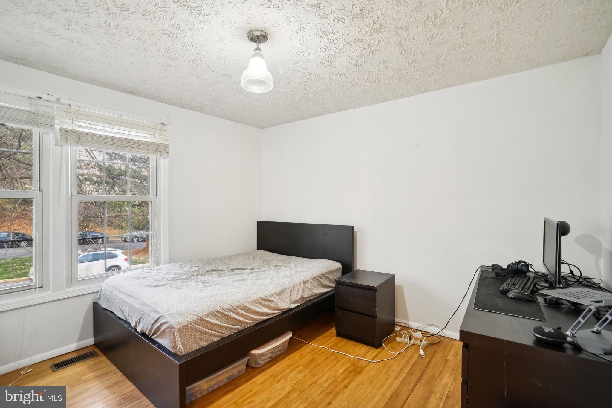 GLENWOOD MANOR - Residential