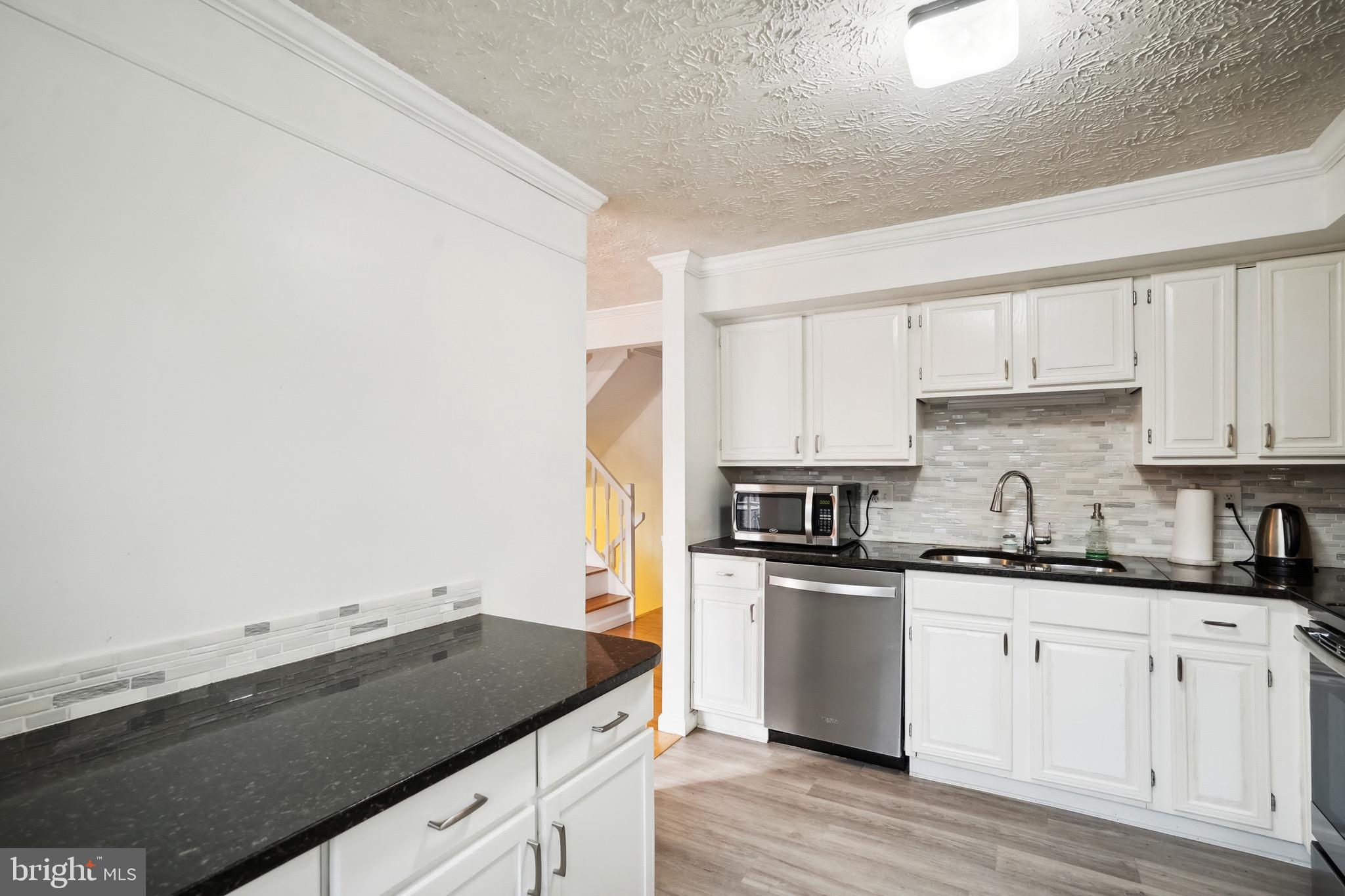 GLENWOOD MANOR - Residential