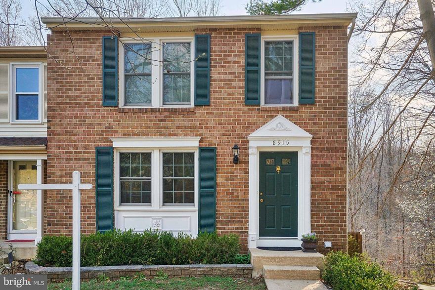 Great location, lovely spacious end unit Townhouse in the Glenwood Manor Community within walking distance of Huntsman Lake. This townhouse is a 3-level end unit with 3 bedrooms, 3 full bathrooms and 1 half bathroom, fresh new painted whole house, specious Kitchen, separate Dining Room, living room, and a large family room with cozy fireplace in the walk out Basement. From main level you have a French door to access the beautiful deck with a breath-taking view to the woods, excellent to host family and friends this summer. Gorgeous hardwood floors throughout the main and upper level,  New roof (2023), 2 assign parking.  Community pools are nearby (membership required), Easy access to Huntsman Plaza, Giant, restaurants, stores, Fairfax County Pkwy, 95/395/495 interchange, and 5 minutes to Middle Run Park and less than 7 miles to Franconia Springfield metro station and Springfield Town Center.