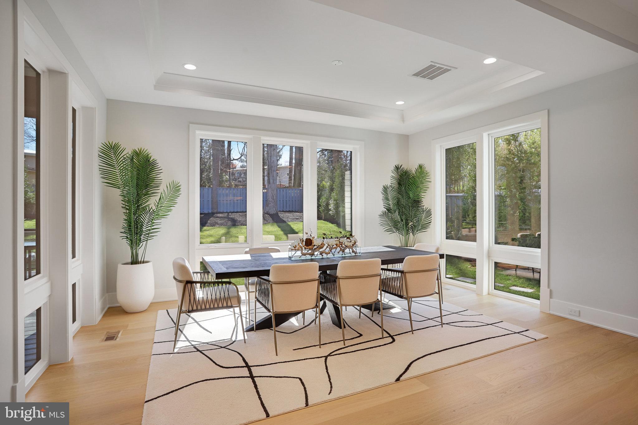 CHESTNUT KNOLLS - Residential