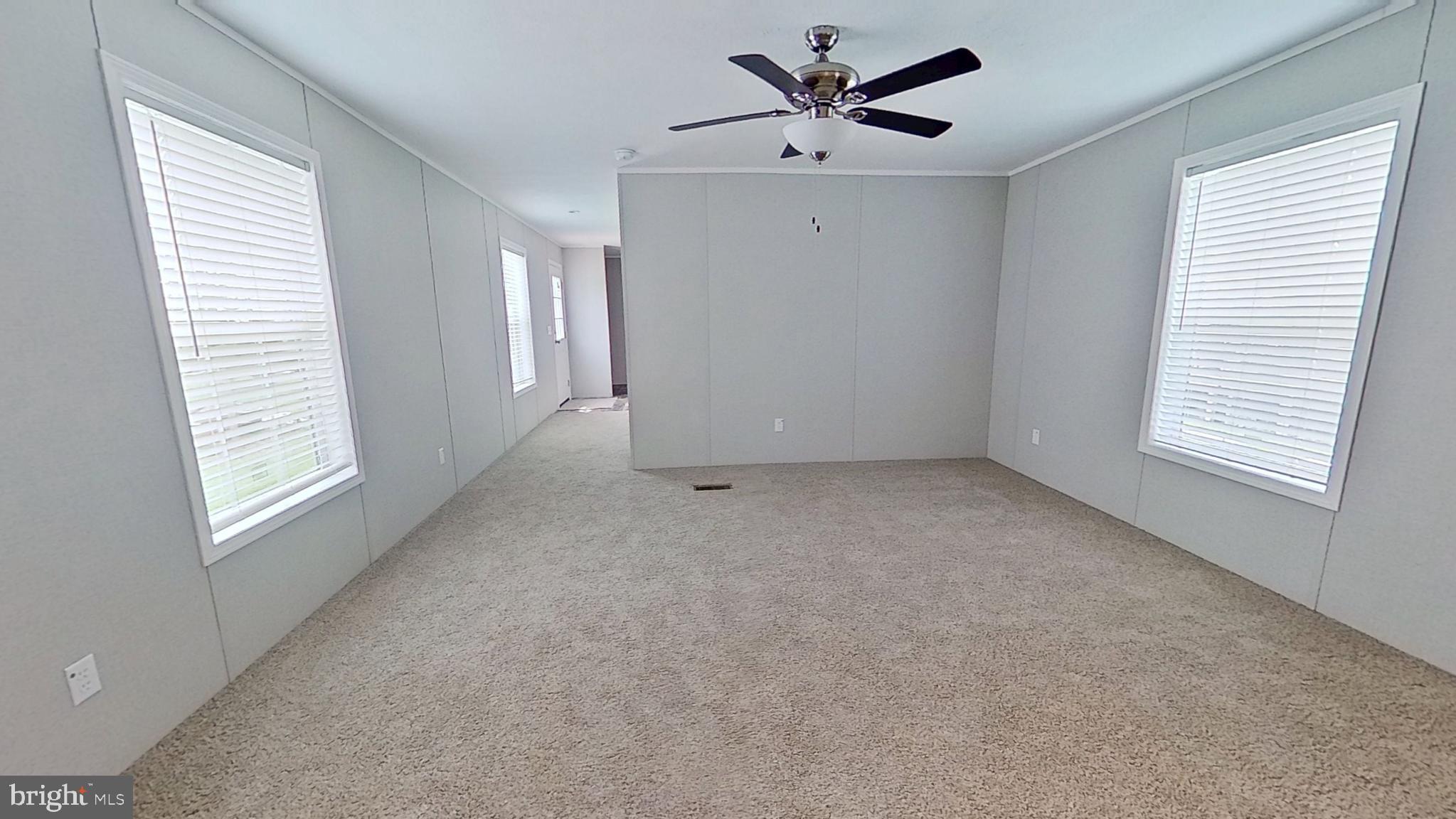 AIRVILLE - Residential Lease