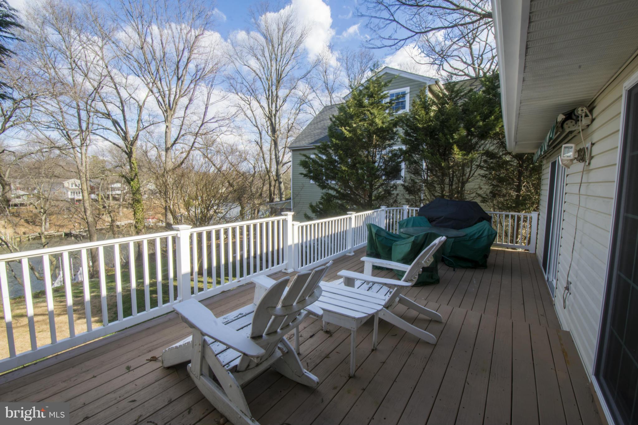 LAUREL ACRES - Residential