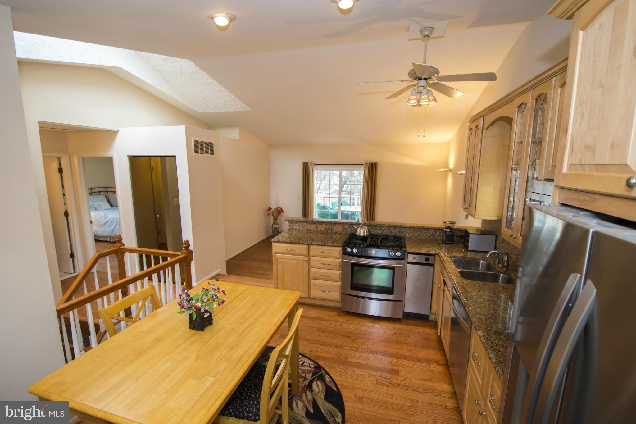 LAUREL ACRES - Residential